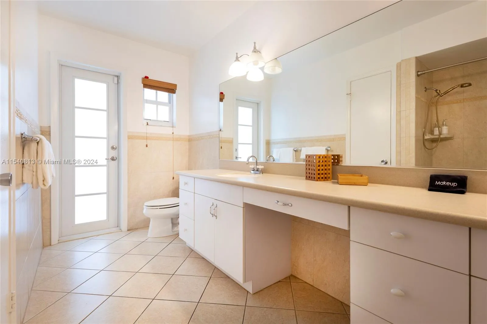 10130 Sw 70th Ave, Pinecrest, Florida 33156, Pinecrest, Florida 33156, 4 Bedrooms Bedrooms, ,2 BathroomsBathrooms,Residential Lease,For Rent,10130 Sw 70th Ave, Pinecrest, Florida 33156,A11540813