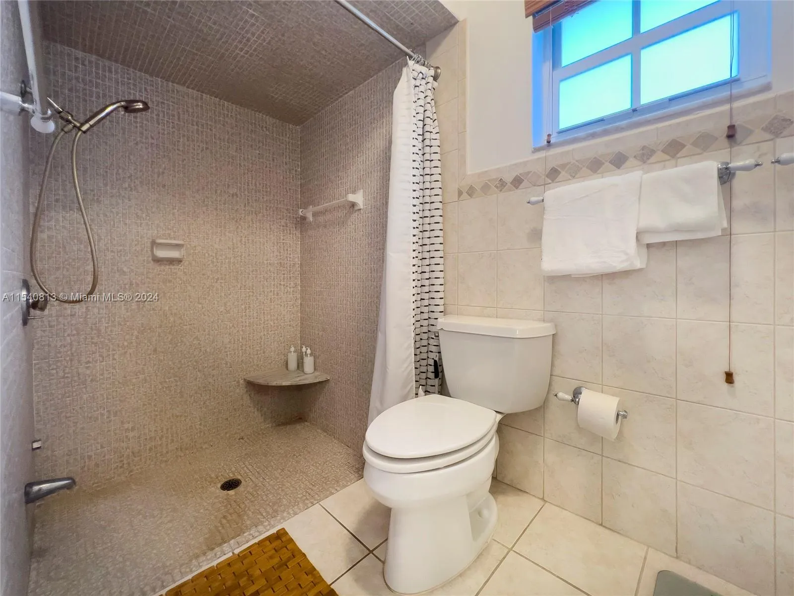 10130 Sw 70th Ave, Pinecrest, Florida 33156, Pinecrest, Florida 33156, 4 Bedrooms Bedrooms, ,2 BathroomsBathrooms,Residential Lease,For Rent,10130 Sw 70th Ave, Pinecrest, Florida 33156,A11540813
