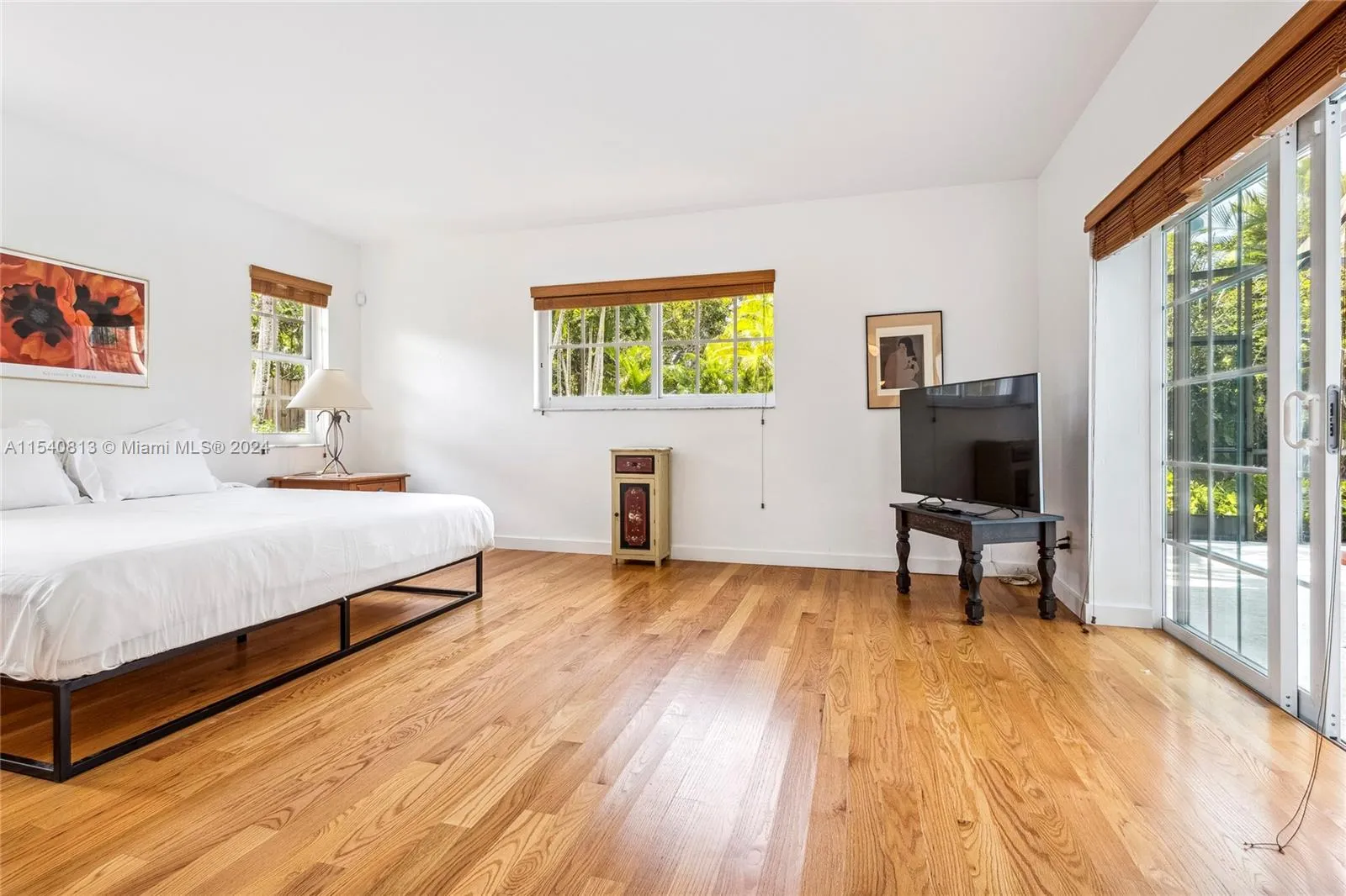 10130 Sw 70th Ave, Pinecrest, Florida 33156, Pinecrest, Florida 33156, 4 Bedrooms Bedrooms, ,2 BathroomsBathrooms,Residential Lease,For Rent,10130 Sw 70th Ave, Pinecrest, Florida 33156,A11540813