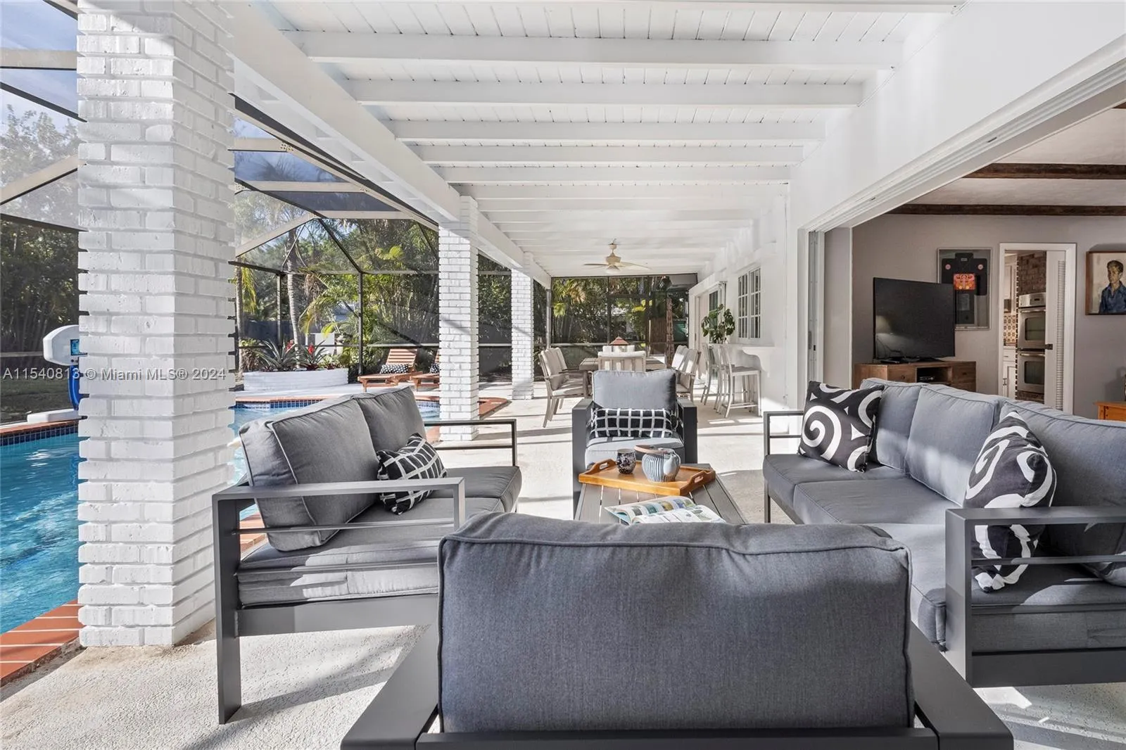 10130 Sw 70th Ave, Pinecrest, Florida 33156, Pinecrest, Florida 33156, 4 Bedrooms Bedrooms, ,2 BathroomsBathrooms,Residential Lease,For Rent,10130 Sw 70th Ave, Pinecrest, Florida 33156,A11540813