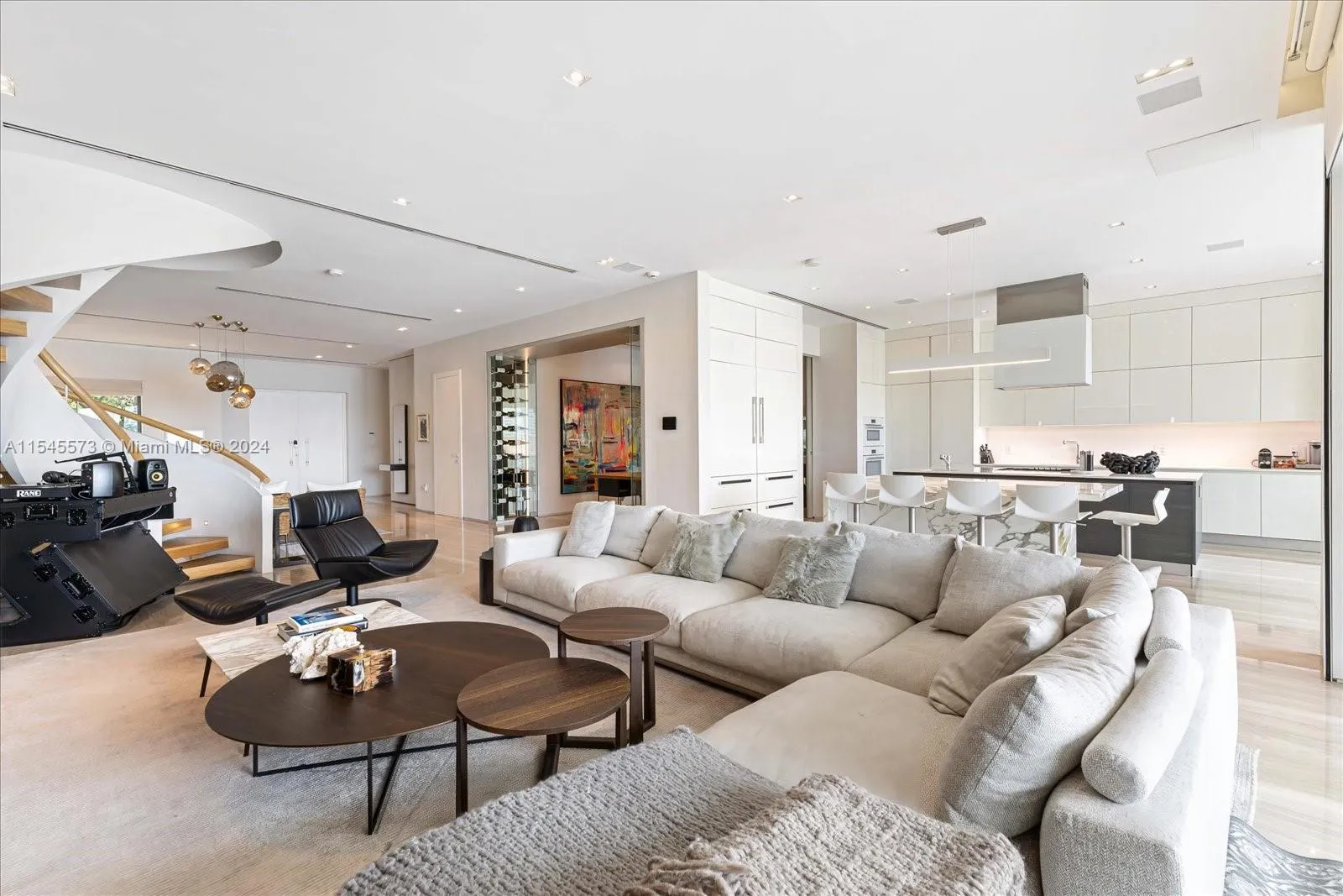 401 E Rivo Alto Dr, Miami Beach, Florida 33139, Miami Beach, Florida 33139, 8 Bedrooms Bedrooms, ,7 BathroomsBathrooms,Residential,For Sale,401 E Rivo Alto Dr, Miami Beach, Florida 33139,A11545573