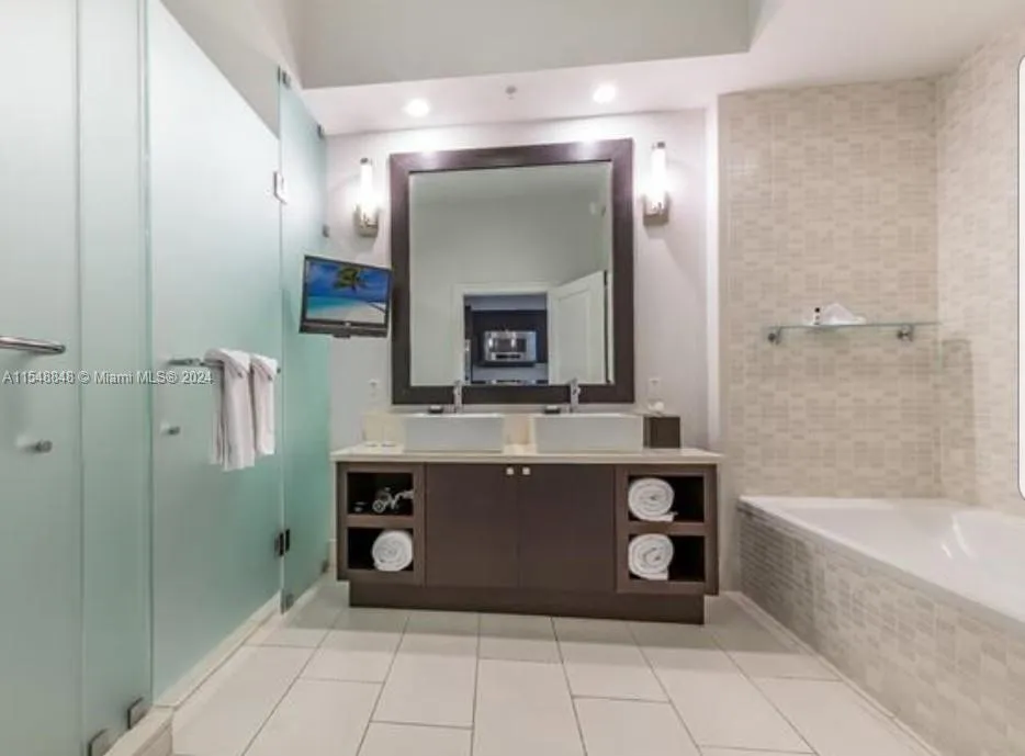 Doral, Florida 33178, Doral, Florida 33178, 1 Bedroom Bedrooms, ,1 BathroomBathrooms,Residential,For Sale,Doral, Florida 33178,A11548848