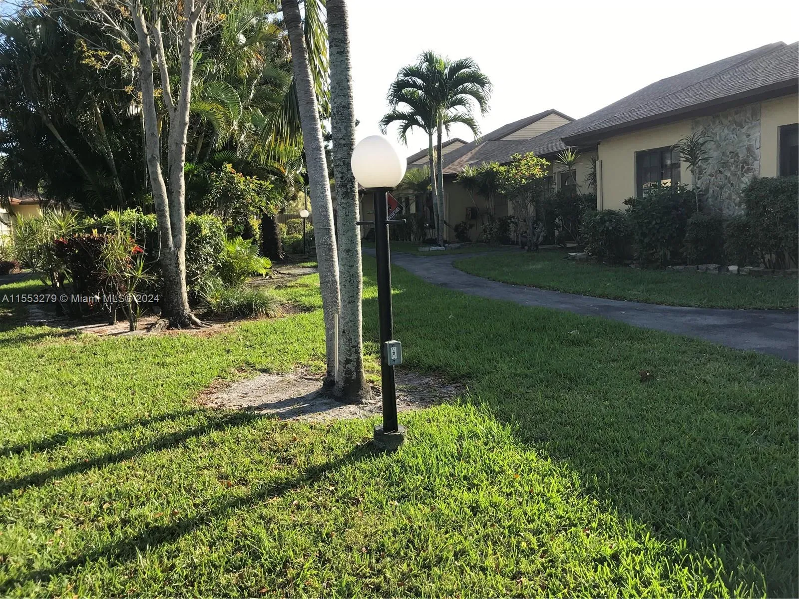 7512 Sw 26th Ct 12, Davie, Florida 33314, Davie, Florida 33314, 3 Bedrooms Bedrooms, ,2 BathroomsBathrooms,Residential,For Sale,7512 Sw 26th Ct 12, Davie, Florida 33314,A11553279 7512 Sw 26th Ct 12, Davie, Florida 33314, Davie, Florida 33314, 3 Bedrooms Bedrooms, ,2 BathroomsBathrooms,Residential,For Sale,7512 Sw 26th Ct 12, Davie, Florida 33314,A11553279