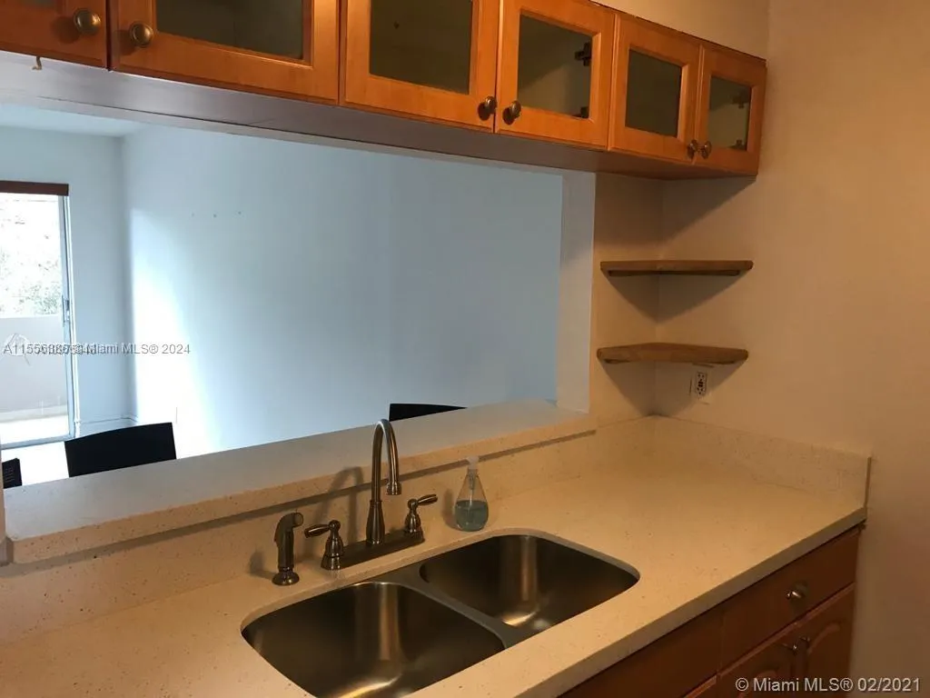 50 Antilla Ave 4, Coral Gables, Florida 33134, Coral Gables, Florida 33134, 2 Bedrooms Bedrooms, ,1 BathroomBathrooms,Residential Lease,For Rent,50 Antilla Ave 4, Coral Gables, Florida 33134,A11556388