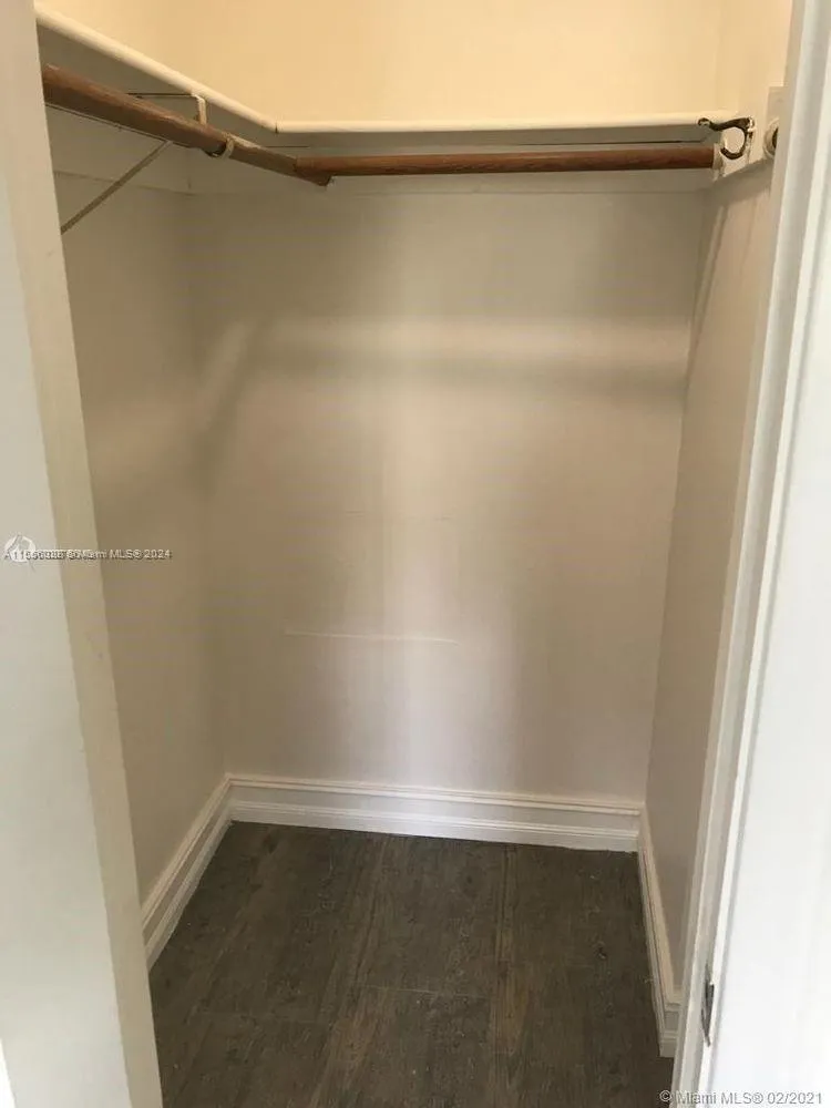 50 Antilla Ave 4, Coral Gables, Florida 33134, Coral Gables, Florida 33134, 2 Bedrooms Bedrooms, ,1 BathroomBathrooms,Residential Lease,For Rent,50 Antilla Ave 4, Coral Gables, Florida 33134,A11556388