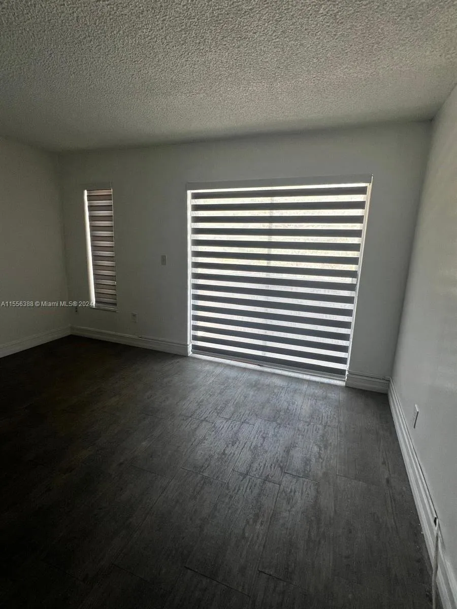 50 Antilla Ave 4, Coral Gables, Florida 33134, Coral Gables, Florida 33134, 2 Bedrooms Bedrooms, ,1 BathroomBathrooms,Residential Lease,For Rent,50 Antilla Ave 4, Coral Gables, Florida 33134,A11556388