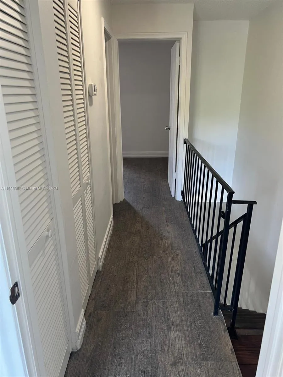 50 Antilla Ave 4, Coral Gables, Florida 33134, Coral Gables, Florida 33134, 2 Bedrooms Bedrooms, ,1 BathroomBathrooms,Residential Lease,For Rent,50 Antilla Ave 4, Coral Gables, Florida 33134,A11556388