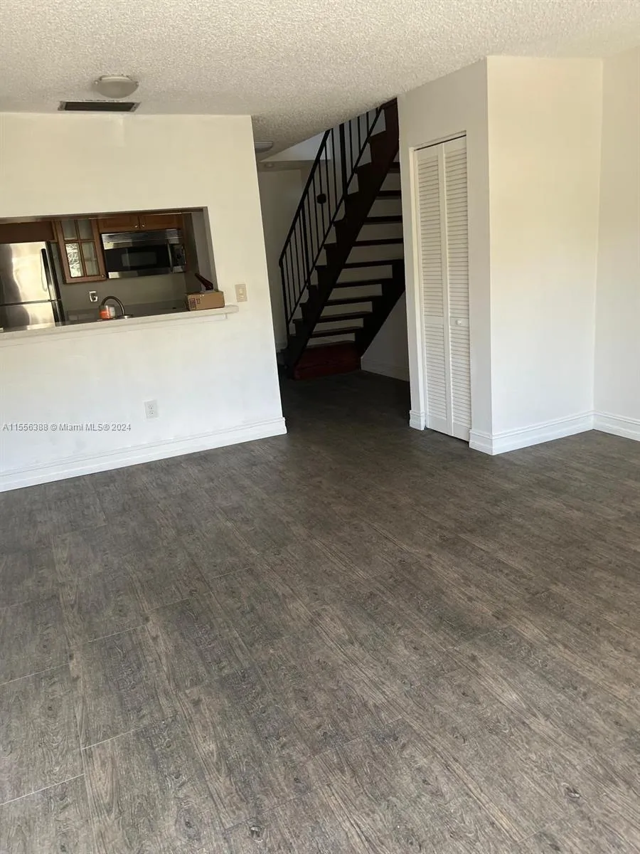50 Antilla Ave 4, Coral Gables, Florida 33134, Coral Gables, Florida 33134, 2 Bedrooms Bedrooms, ,1 BathroomBathrooms,Residential Lease,For Rent,50 Antilla Ave 4, Coral Gables, Florida 33134,A11556388