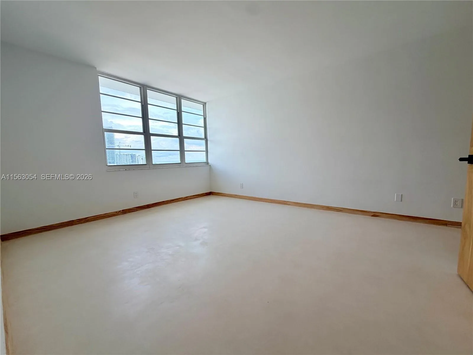 100 Lincoln Rd 1241, Miami Beach, Florida 33139, Miami Beach, Florida 33139, 2 Bedrooms Bedrooms, ,2 BathroomsBathrooms,Residential Lease,For Rent,100 Lincoln Rd 1241, Miami Beach, Florida 33139,A11563054