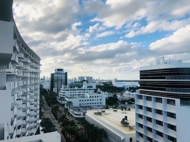 100 Lincoln Rd 1241, Miami Beach, Florida 33139, Miami Beach, Florida 33139, 2 Bedrooms Bedrooms, ,2 BathroomsBathrooms,Residential Lease,For Rent,100 Lincoln Rd 1241, Miami Beach, Florida 33139,A11563054
