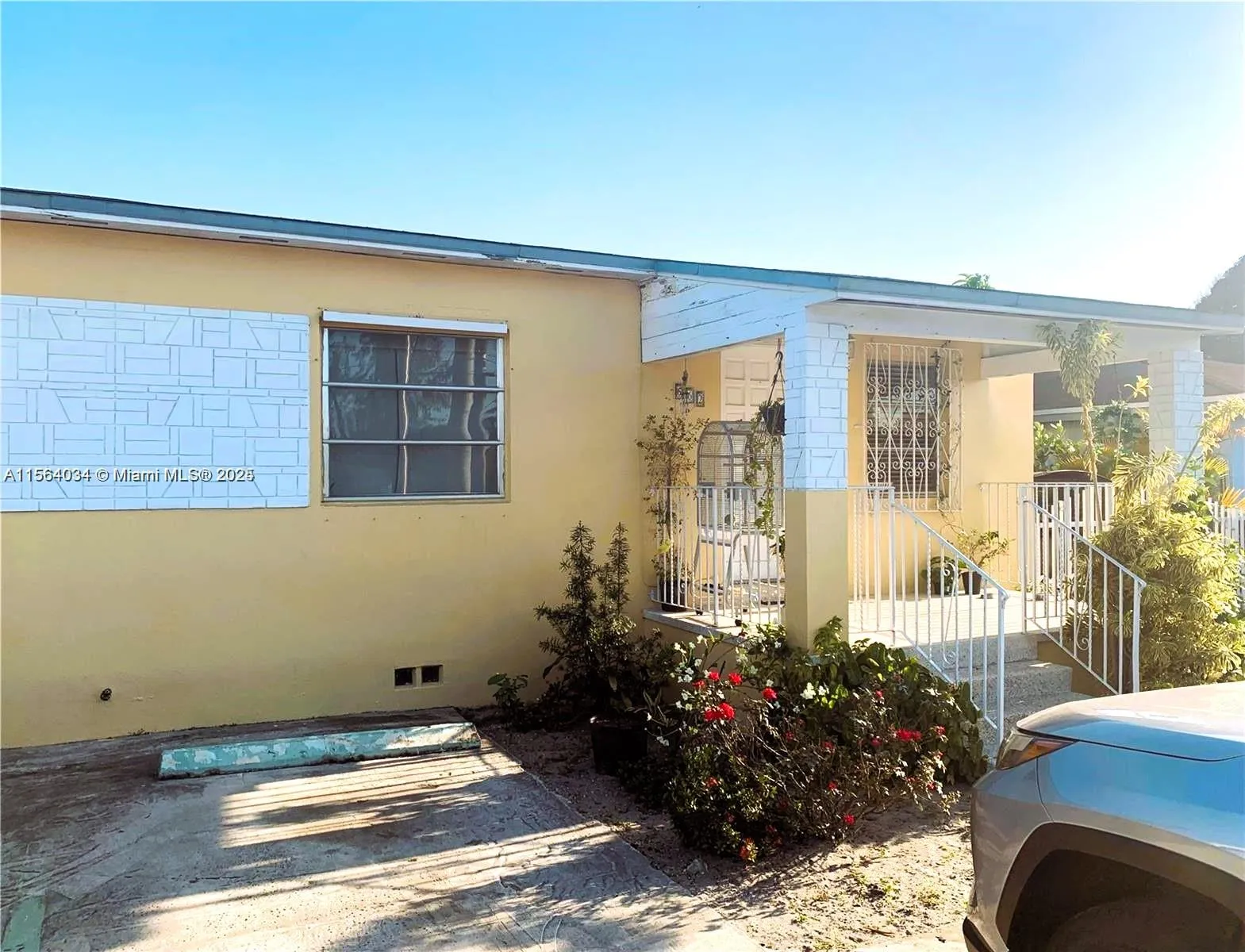 662 E 21st St, Hialeah, Florida 33013, Hialeah, Florida 33013, ,Residential Income,For Sale,662 E 21st St, Hialeah, Florida 33013,A11564034