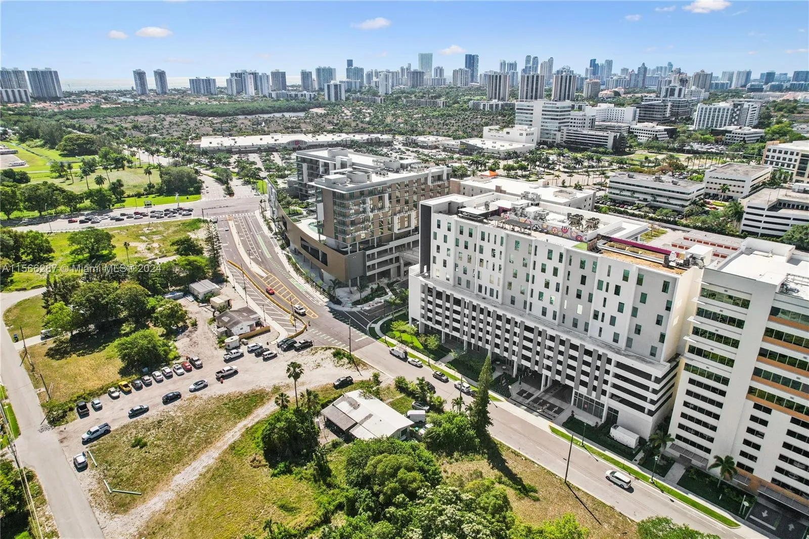 2820 Ne 214th St 909, Aventura, Florida 33180, Aventura, Florida 33180, ,Commercial Sale,For Sale,2820 Ne 214th St 909, Aventura, Florida 33180,A11566287