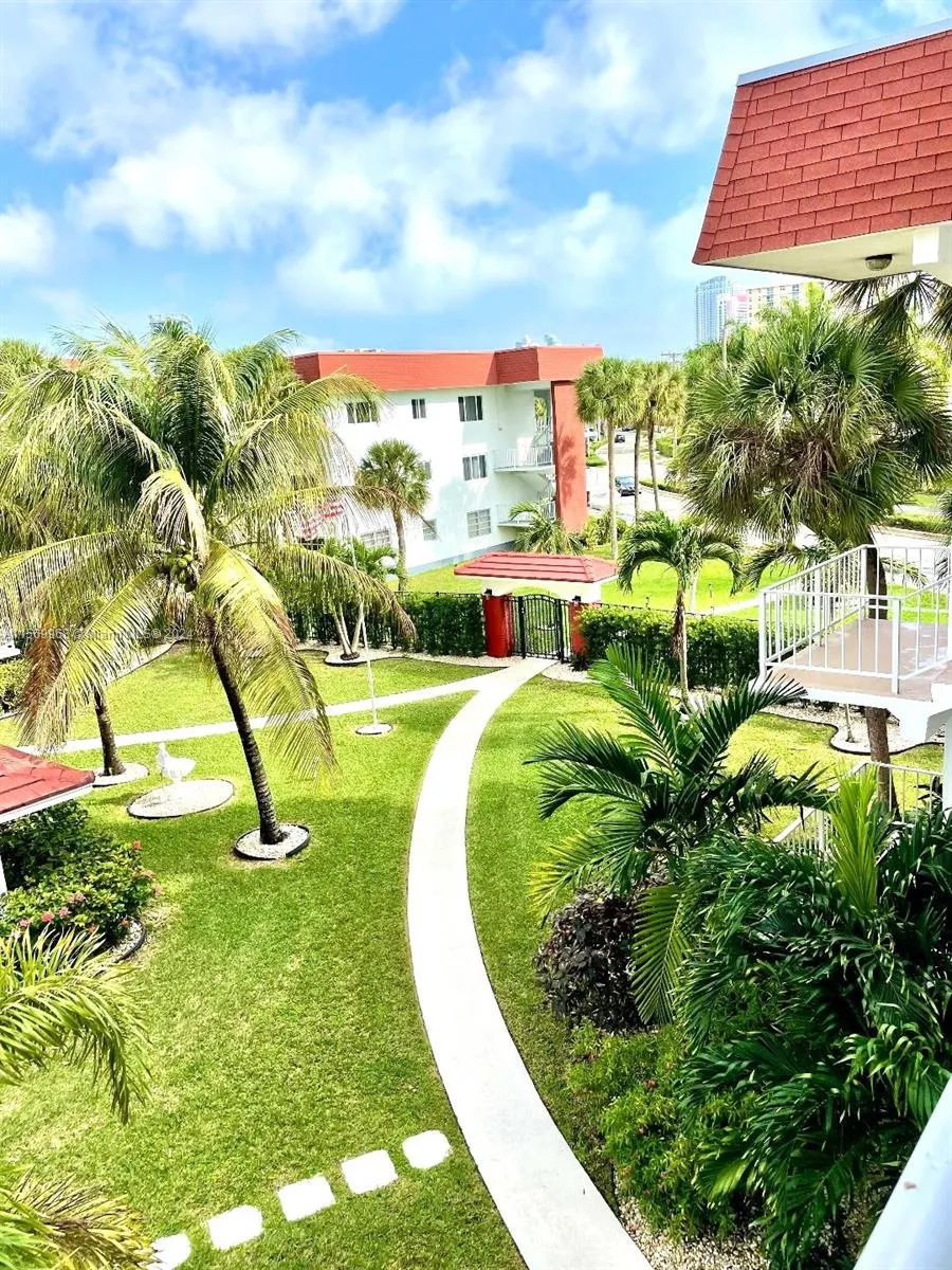580 Egret Dr 308, Hallandale Beach, Florida 33009, Hallandale Beach, Florida 33009, 2 Bedrooms Bedrooms, ,2 BathroomsBathrooms,Residential Lease,For Rent,580 Egret Dr 308, Hallandale Beach, Florida 33009,A11569968 580 Egret Dr 308, Hallandale Beach, Florida 33009, Hallandale Beach, Florida 33009, 2 Bedrooms Bedrooms, ,2 BathroomsBathrooms,Residential Lease,For Rent,580 Egret Dr 308, Hallandale Beach, Florida 33009,A11569968