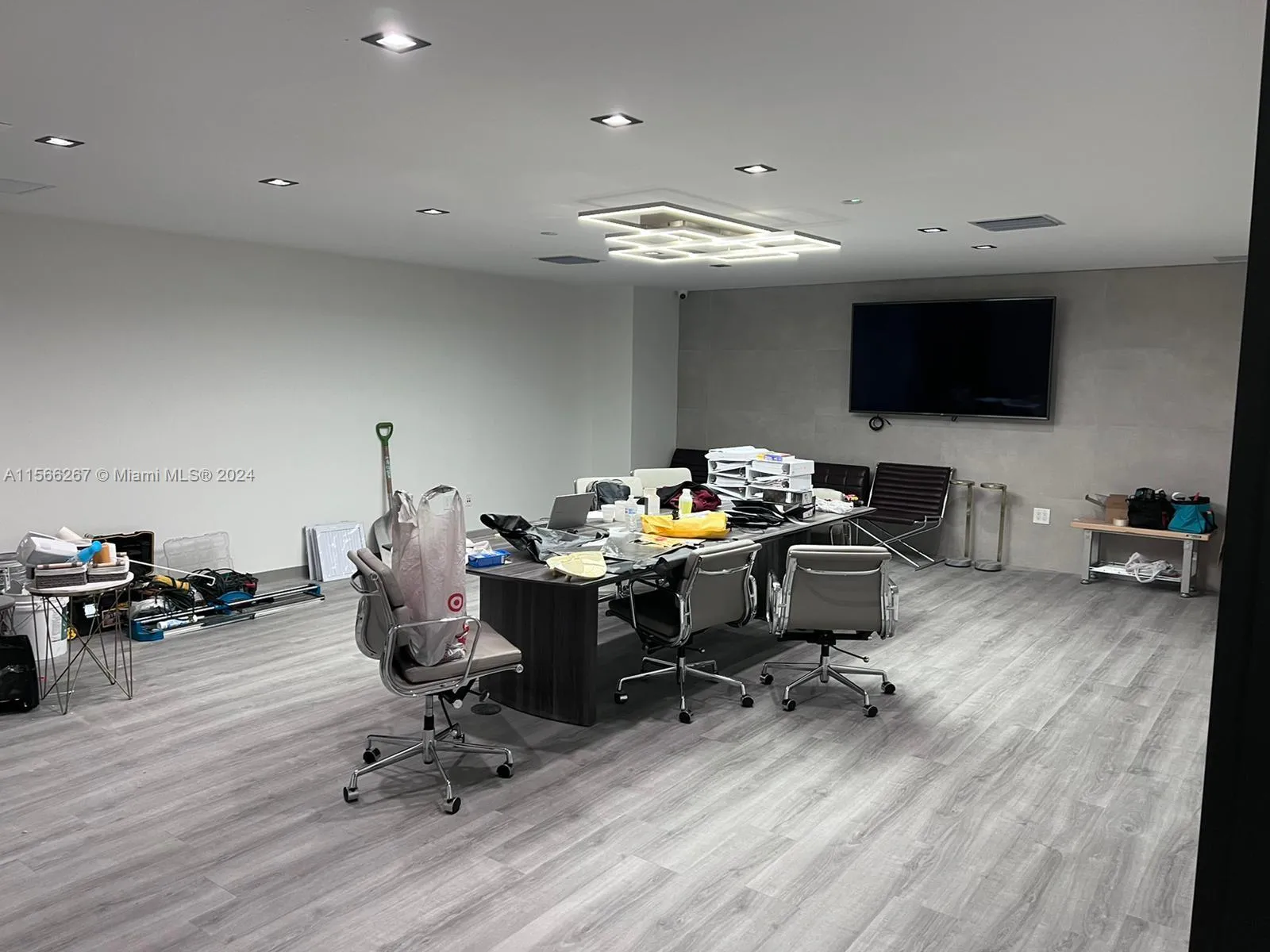 Fort Lauderdale, Florida 33309, ,Commercial Lease,For Rent,A11566267