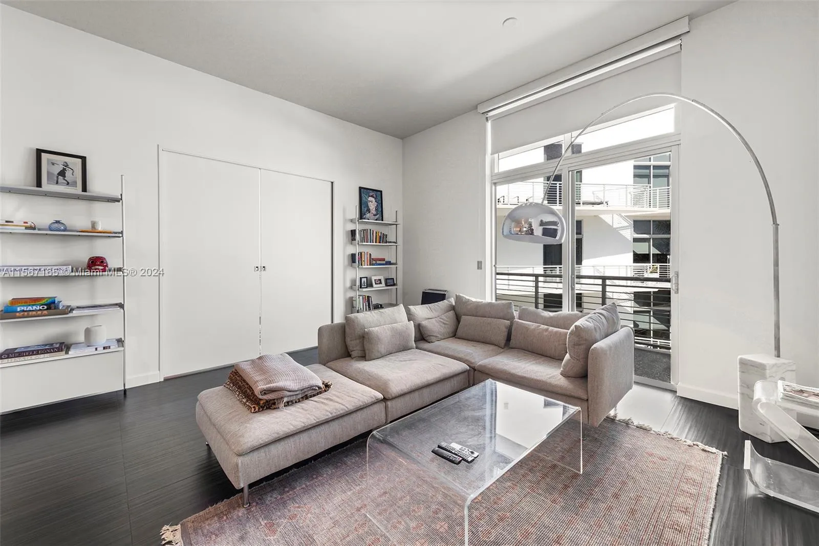 2001 Meridian Ave 517, Miami Beach, Florida 33139, Miami Beach, Florida 33139, 1 Bedroom Bedrooms, ,1 BathroomBathrooms,Residential,For Sale,2001 Meridian Ave 517, Miami Beach, Florida 33139,A11567165