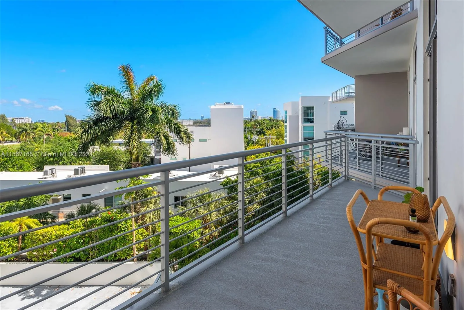 2001 Meridian Ave 517, Miami Beach, Florida 33139, Miami Beach, Florida 33139, 1 Bedroom Bedrooms, ,1 BathroomBathrooms,Residential,For Sale,2001 Meridian Ave 517, Miami Beach, Florida 33139,A11567165