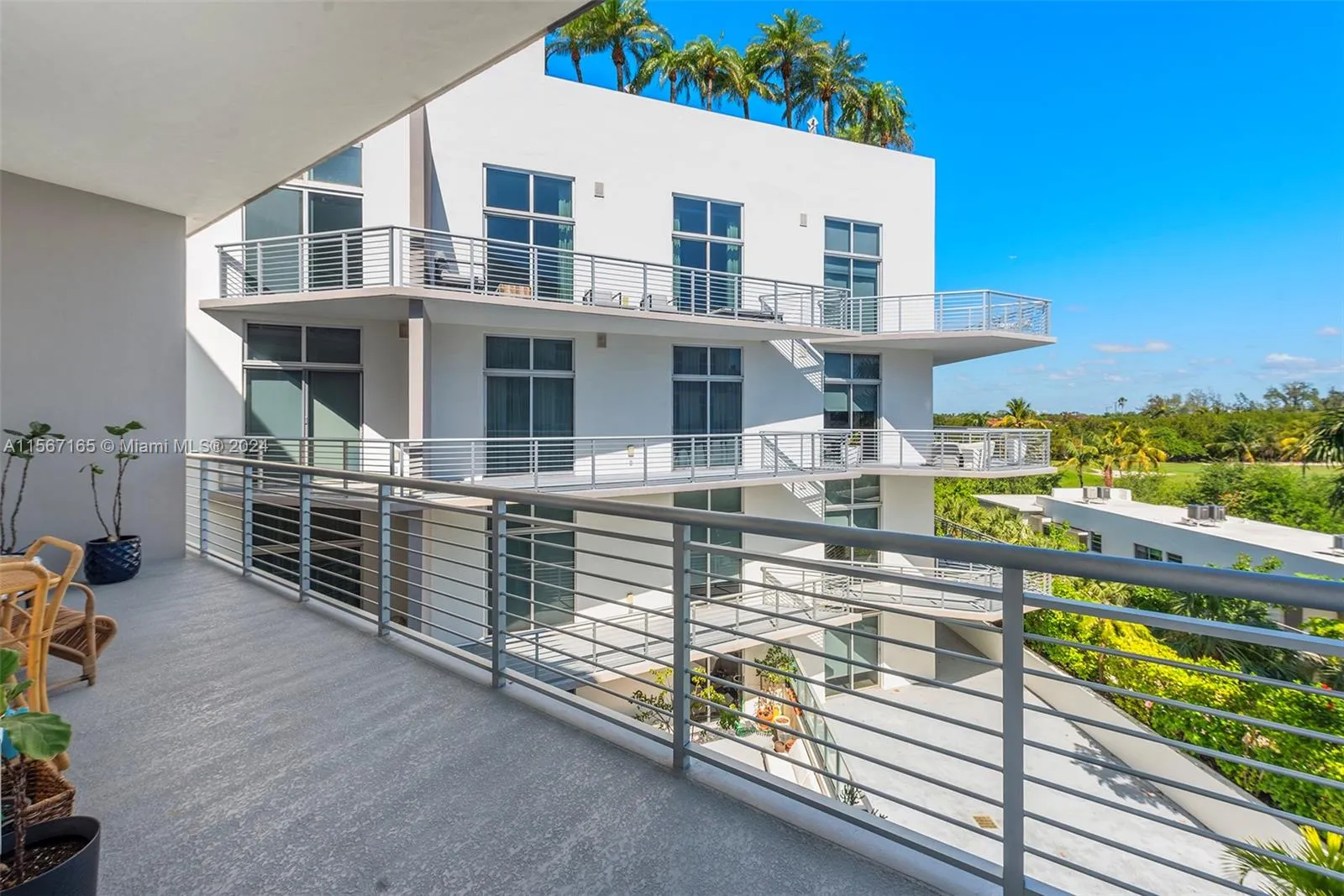 2001 Meridian Ave 517, Miami Beach, Florida 33139, Miami Beach, Florida 33139, 1 Bedroom Bedrooms, ,1 BathroomBathrooms,Residential,For Sale,2001 Meridian Ave 517, Miami Beach, Florida 33139,A11567165