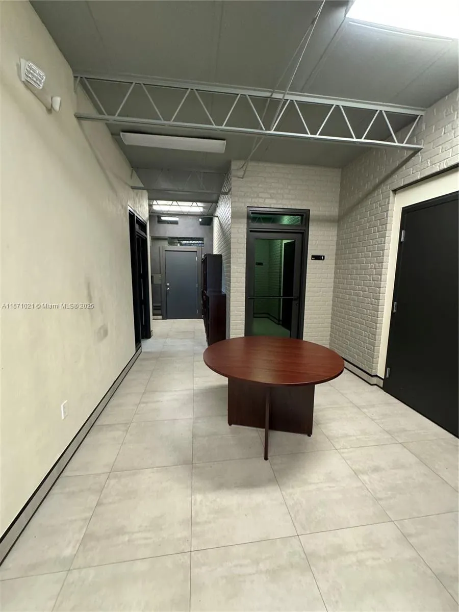 2216 N 20th Ave, Hollywood, Florida 33020, Hollywood, Florida 33020, ,Commercial Sale,For Sale,2216 N 20th Ave, Hollywood, Florida 33020,A11571021