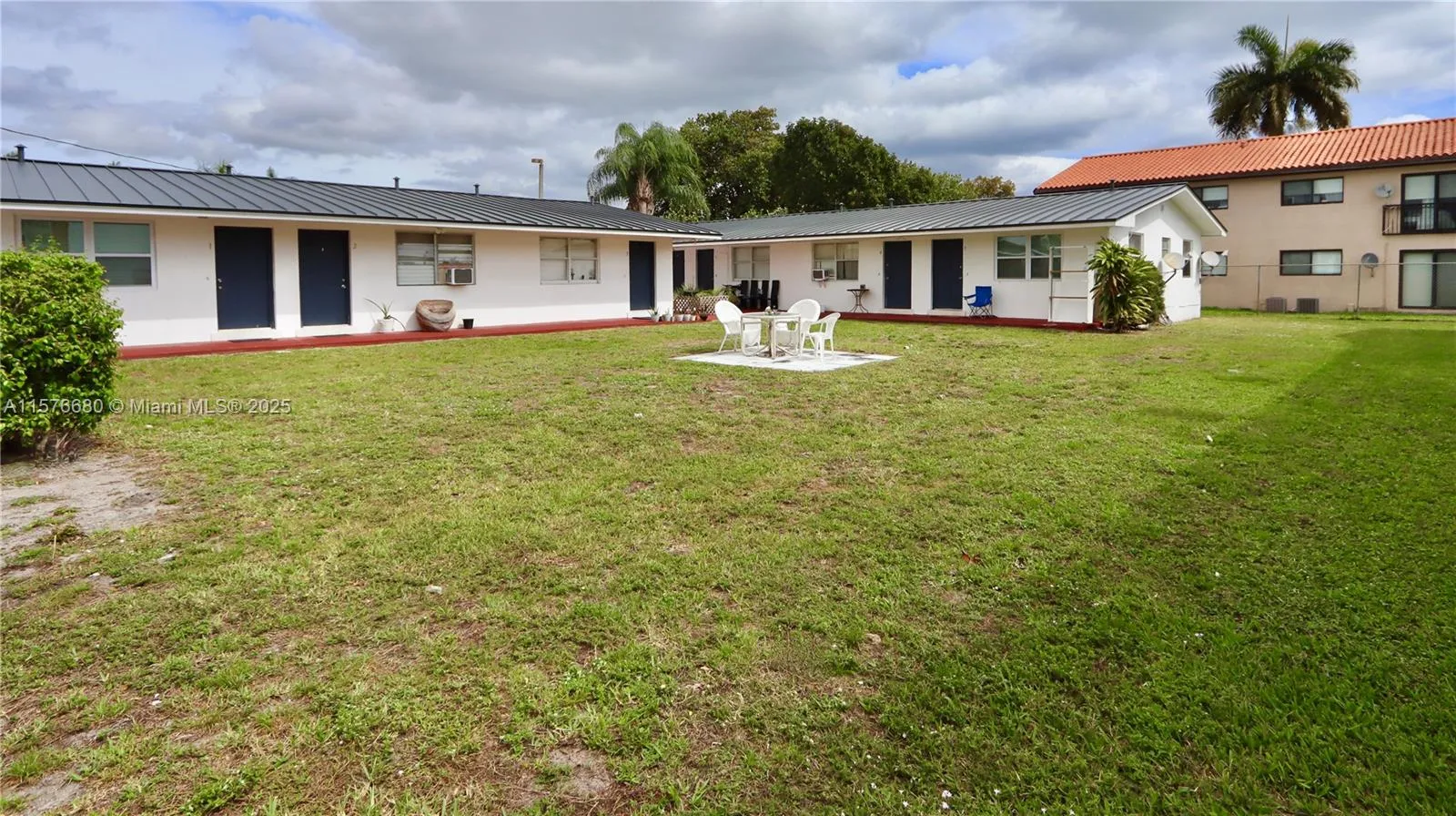 101 Se 4th Ave 1-7, Hallandale Beach, Florida 3300, Hallandale Beach, Florida 33009, ,Commercial Sale,For Sale,101 Se 4th Ave 1-7, Hallandale Beach, Florida 3300,A11576680