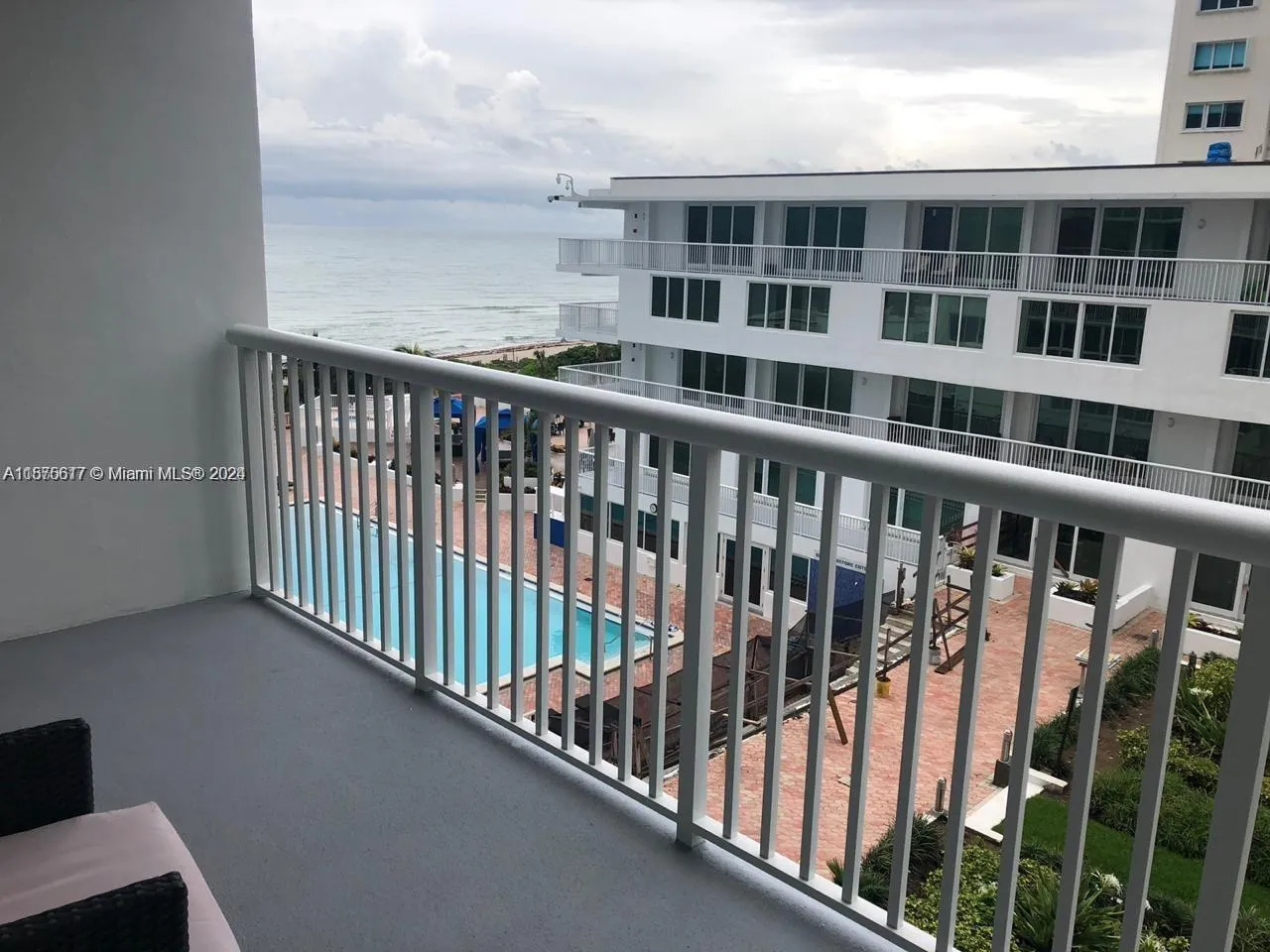 5401 Collins Ave 410, Miami Beach, Florida 33140, Miami Beach, Florida 33140, ,1 BathroomBathrooms,Residential,For Sale,5401 Collins Ave 410, Miami Beach, Florida 33140,A11575617