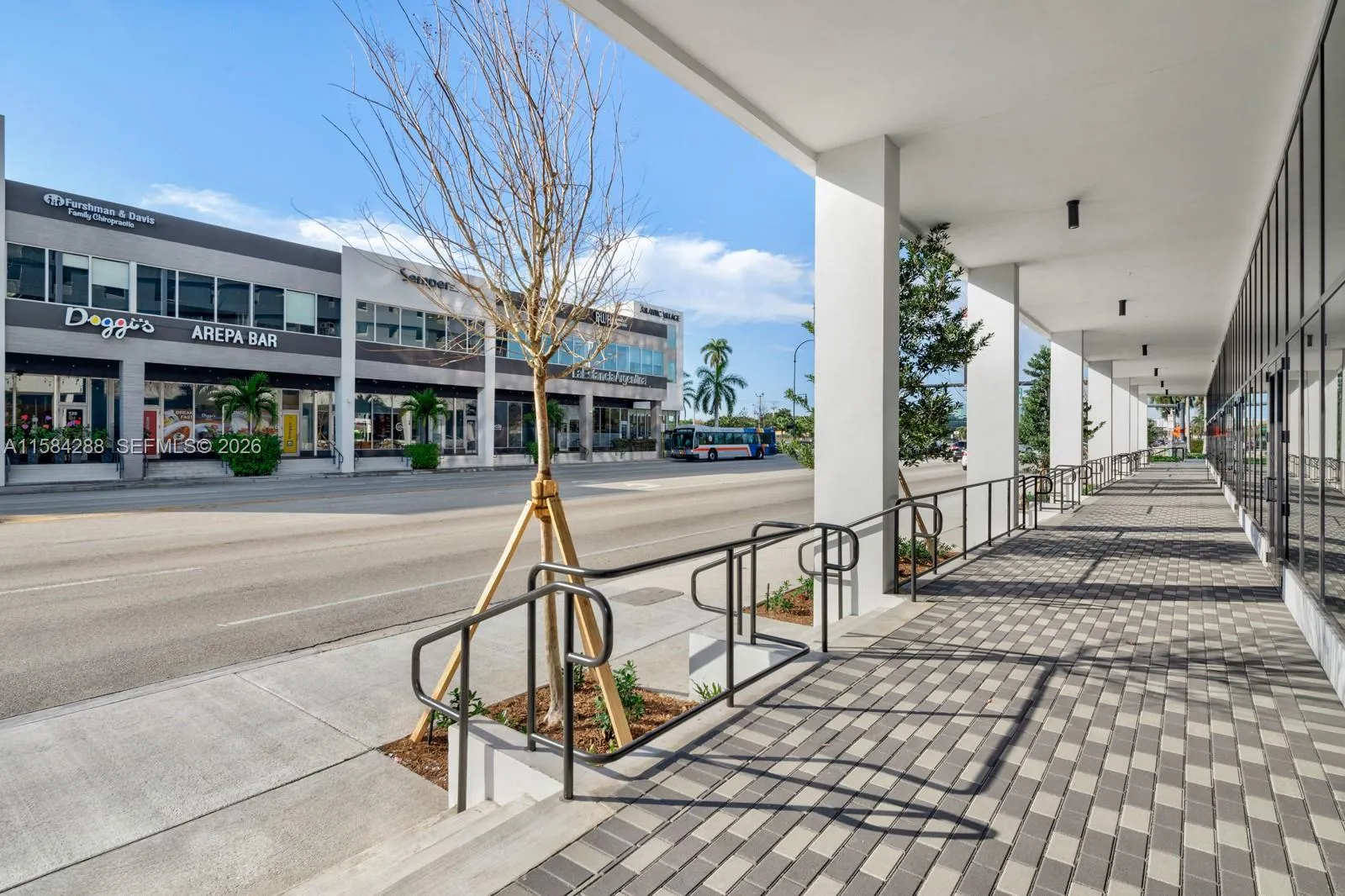 800 N Federal Hwy 806, Hallandale Beach, Florida 3, Hallandale Beach, Florida 33009, ,Commercial Lease,For Rent,800 N Federal Hwy 806, Hallandale Beach, Florida 3,A11584288