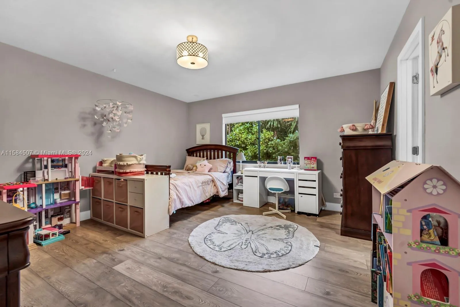 5800 Sw 73rd Ave, Miami, Florida 33143, Miami, Florida 33143, 5 Bedrooms Bedrooms, ,4 BathroomsBathrooms,Residential Lease,For Rent,5800 Sw 73rd Ave, Miami, Florida 33143,A11584507