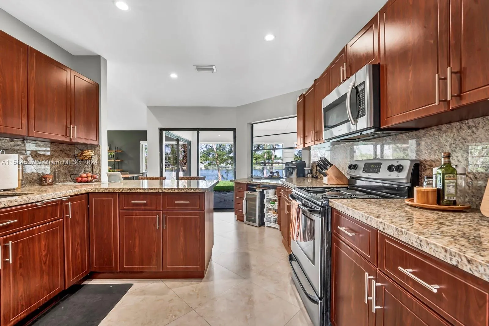 5800 Sw 73rd Ave, Miami, Florida 33143, Miami, Florida 33143, 5 Bedrooms Bedrooms, ,4 BathroomsBathrooms,Residential Lease,For Rent,5800 Sw 73rd Ave, Miami, Florida 33143,A11584507