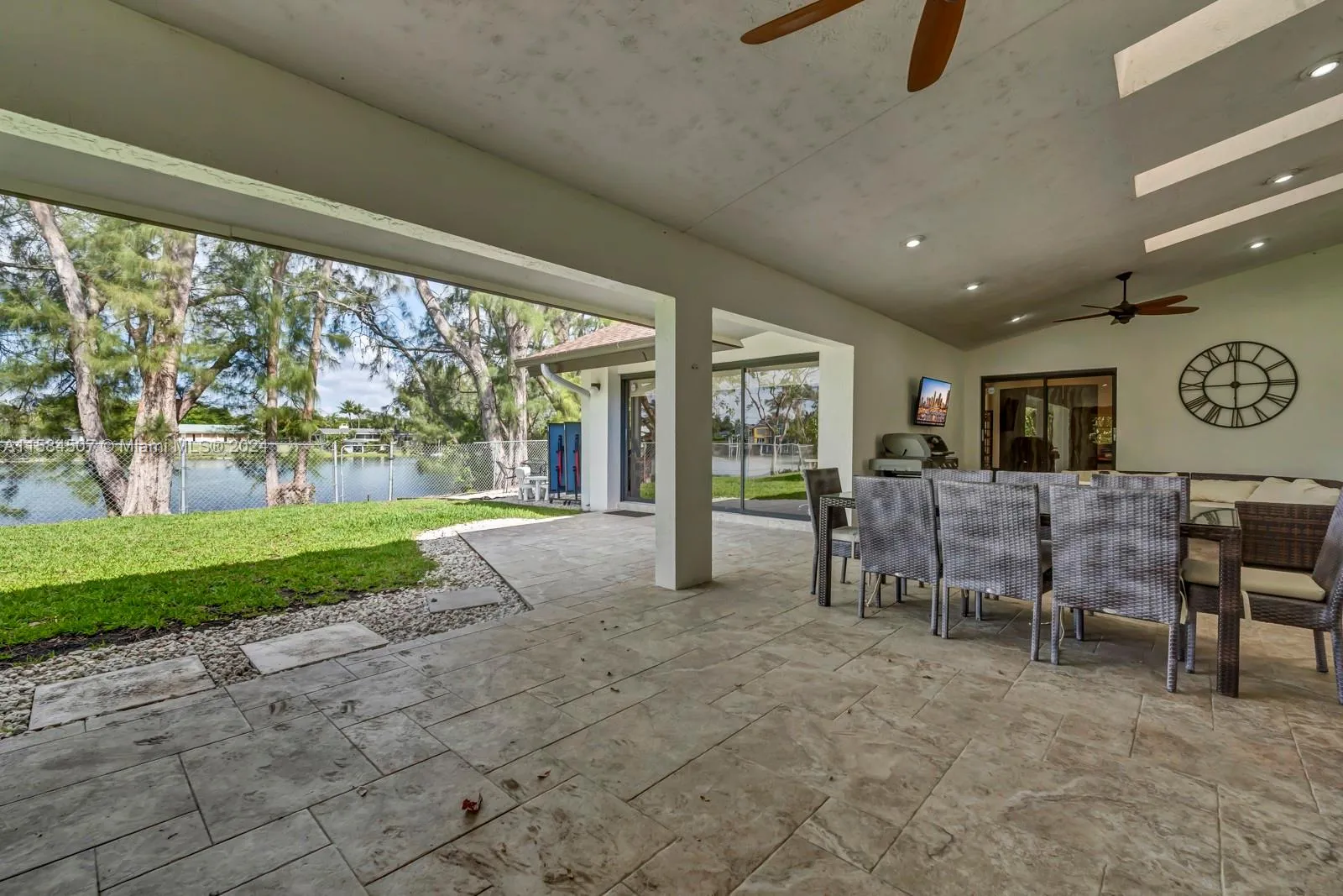 5800 Sw 73rd Ave, Miami, Florida 33143, Miami, Florida 33143, 5 Bedrooms Bedrooms, ,4 BathroomsBathrooms,Residential Lease,For Rent,5800 Sw 73rd Ave, Miami, Florida 33143,A11584507