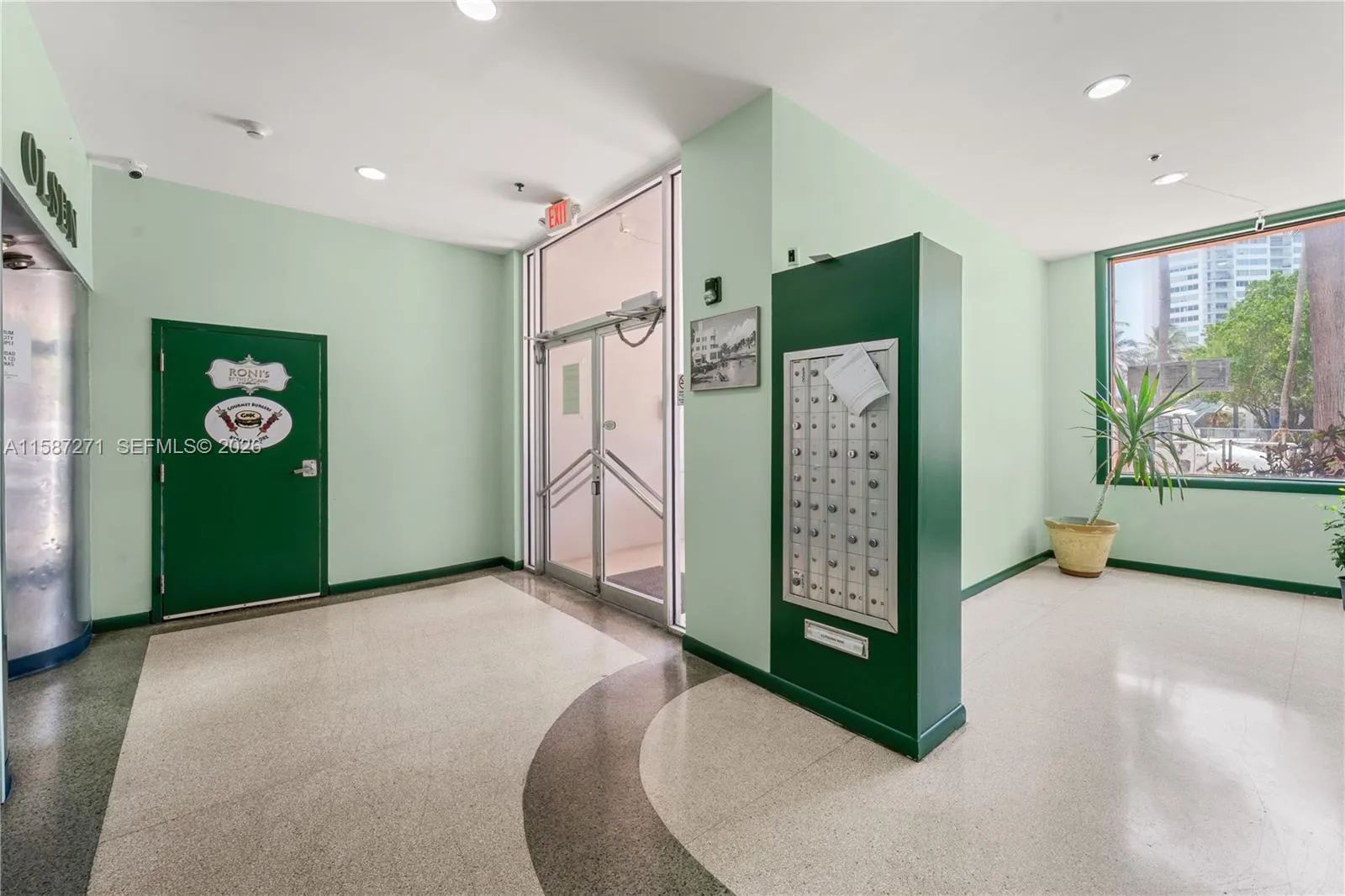 7300 Ocean Ter, Miami Beach, Florida 33141, Miami Beach, Florida 33141, ,Commercial Sale,For Sale,7300 Ocean Ter, Miami Beach, Florida 33141,A11587271