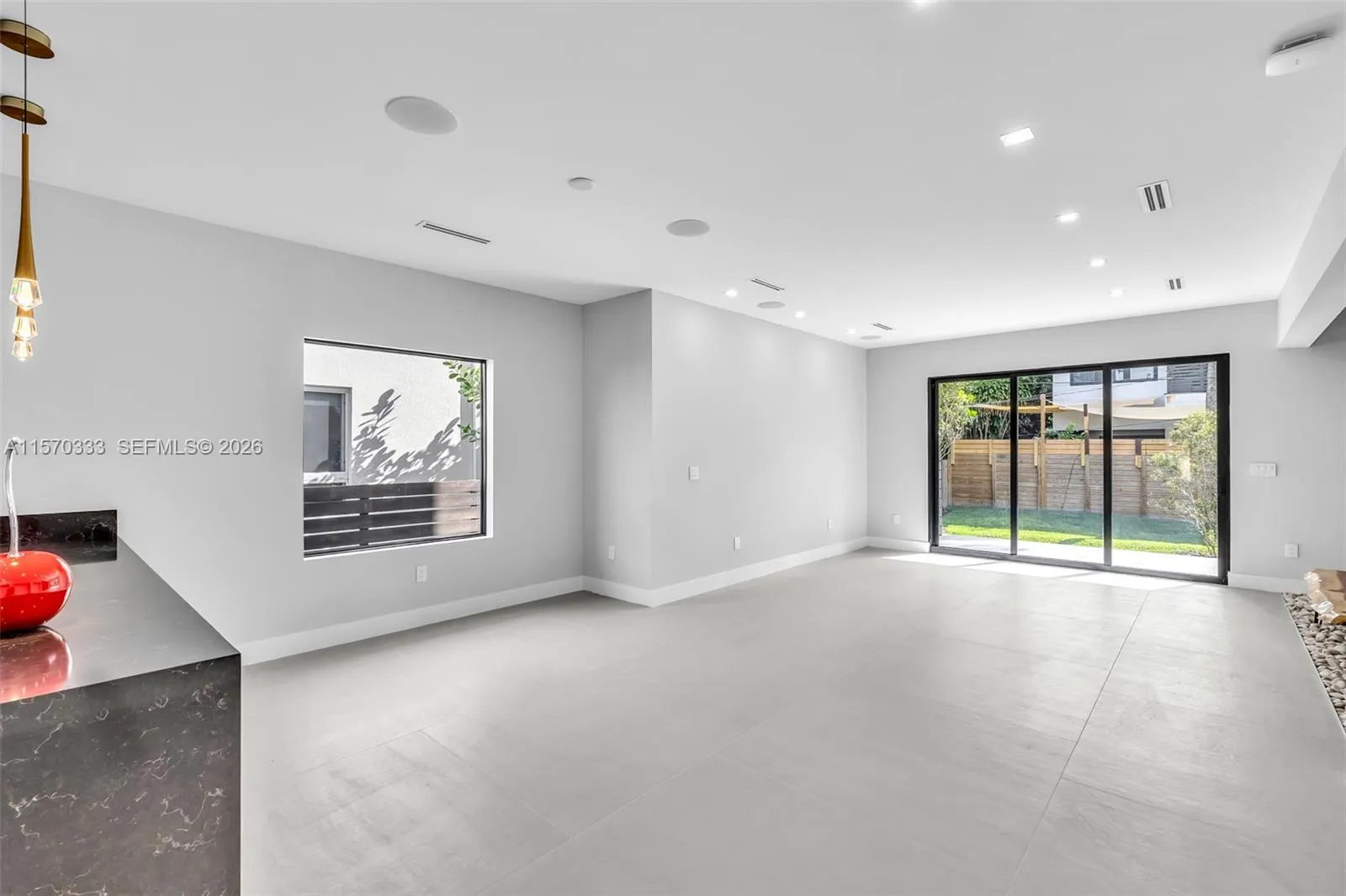 808 Sw 9th St 808, Fort Lauderdale, Florida 33315, Fort Lauderdale, Florida 33315, 3 Bedrooms Bedrooms, ,2 BathroomsBathrooms,Residential,For Sale,808 Sw 9th St 808, Fort Lauderdale, Florida 33315,A11570333