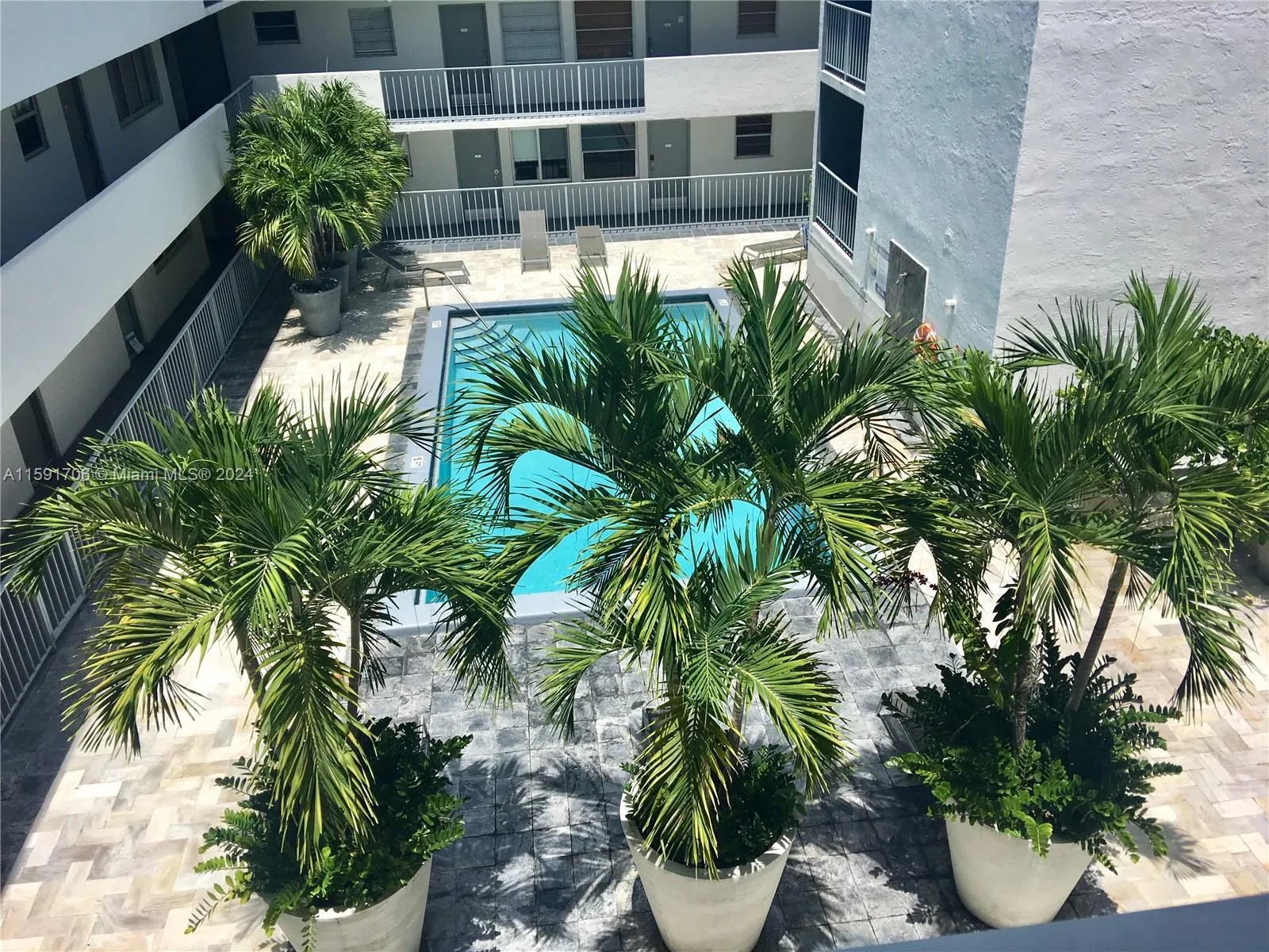 1610 Lenox Ave 416, Miami Beach, Florida 33139, Miami Beach, Florida 33139, 1 Bedroom Bedrooms, ,1 BathroomBathrooms,Residential,For Sale,1610 Lenox Ave 416, Miami Beach, Florida 33139,A11591706 1610 Lenox Ave 416, Miami Beach, Florida 33139, Miami Beach, Florida 33139, 1 Bedroom Bedrooms, ,1 BathroomBathrooms,Residential,For Sale,1610 Lenox Ave 416, Miami Beach, Florida 33139,A11591706