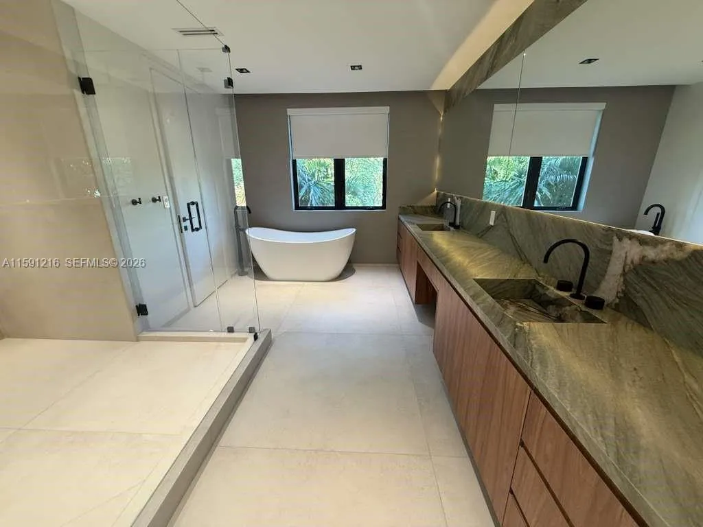 135 Sw 29th Rd, Miami, Florida 33129, Miami, Florida 33129, 6 Bedrooms Bedrooms, ,7 BathroomsBathrooms,Residential,For Sale,135 Sw 29th Rd, Miami, Florida 33129,A11591216