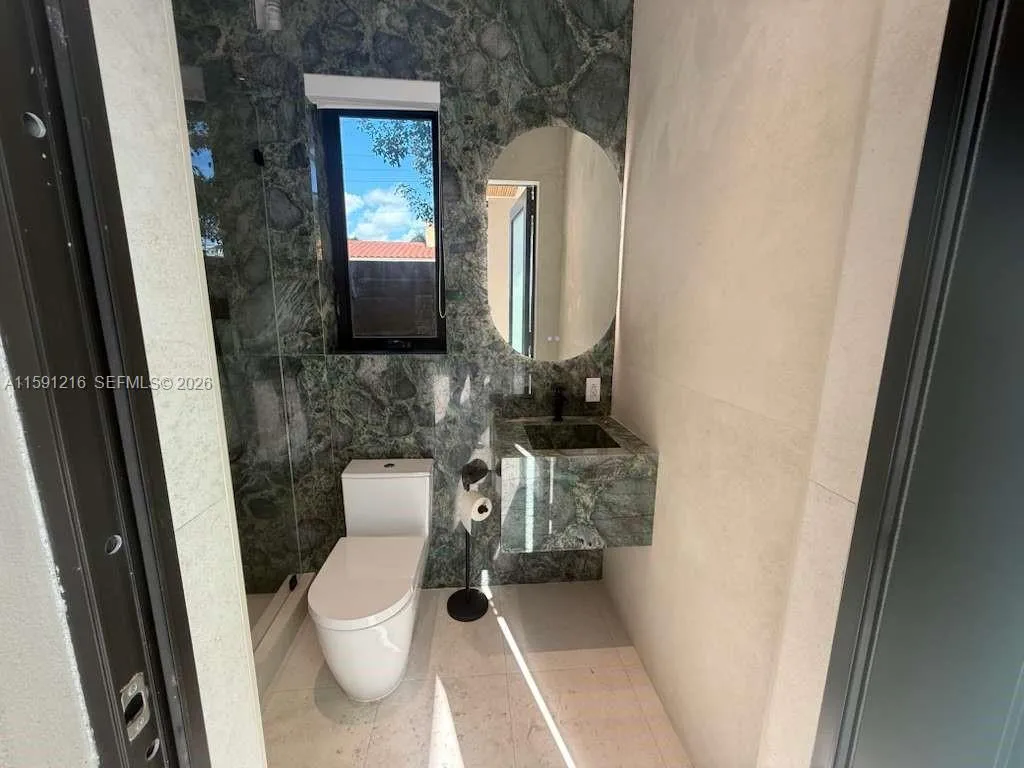 Cabana Bath
