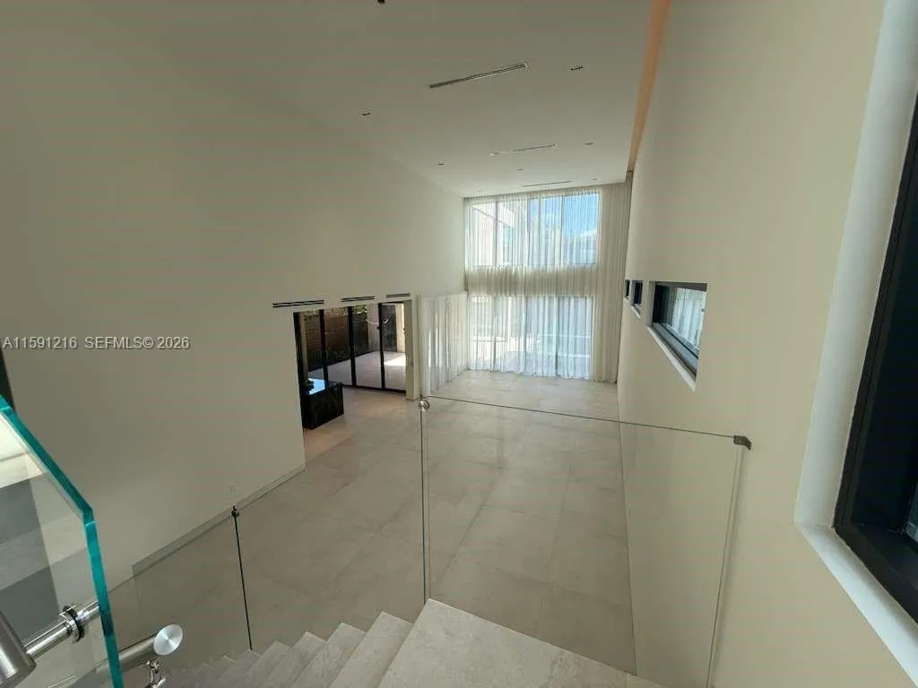 135 Sw 29th Rd, Miami, Florida 33129, Miami, Florida 33129, 6 Bedrooms Bedrooms, ,7 BathroomsBathrooms,Residential,For Sale,135 Sw 29th Rd, Miami, Florida 33129,A11591216