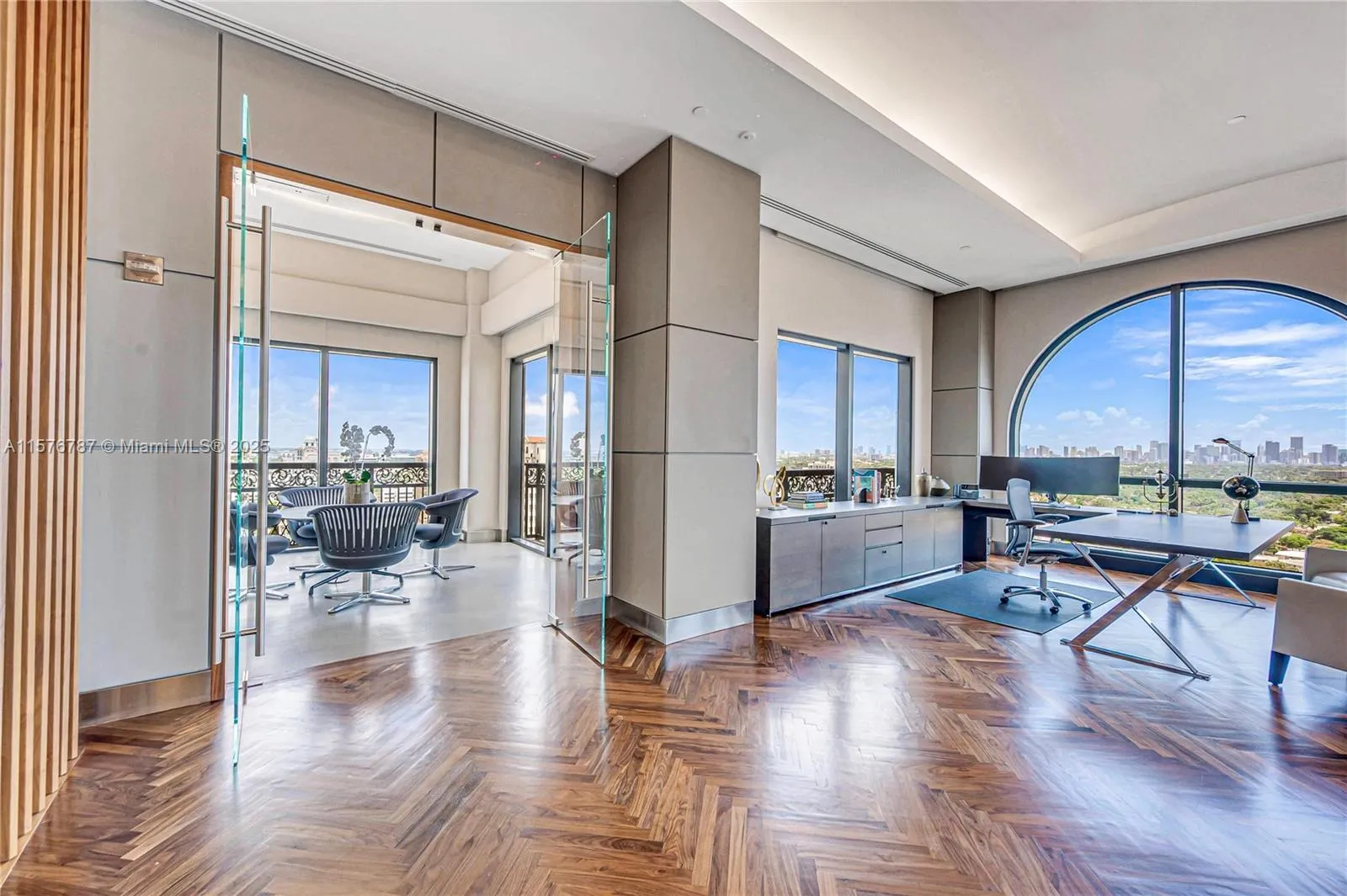 2020 Ponce De Leon Blvd Ph-a1, Coral Gables, Flori, Coral Gables, Florida 33134, ,Commercial Sale,For Sale,2020 Ponce De Leon Blvd Ph-a1, Coral Gables, Flori,A11576787