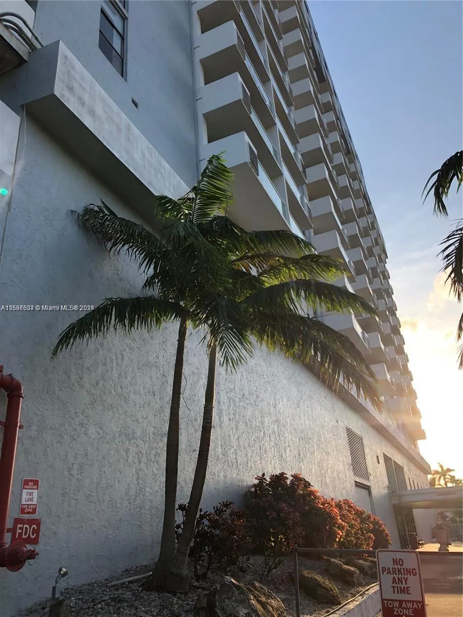 13499 Biscayne Blvd Cu105, North Miami, Florida 33, North Miami, Florida 33181, ,Commercial Sale,For Sale,13499 Biscayne Blvd Cu105, North Miami, Florida 33,A11597684
