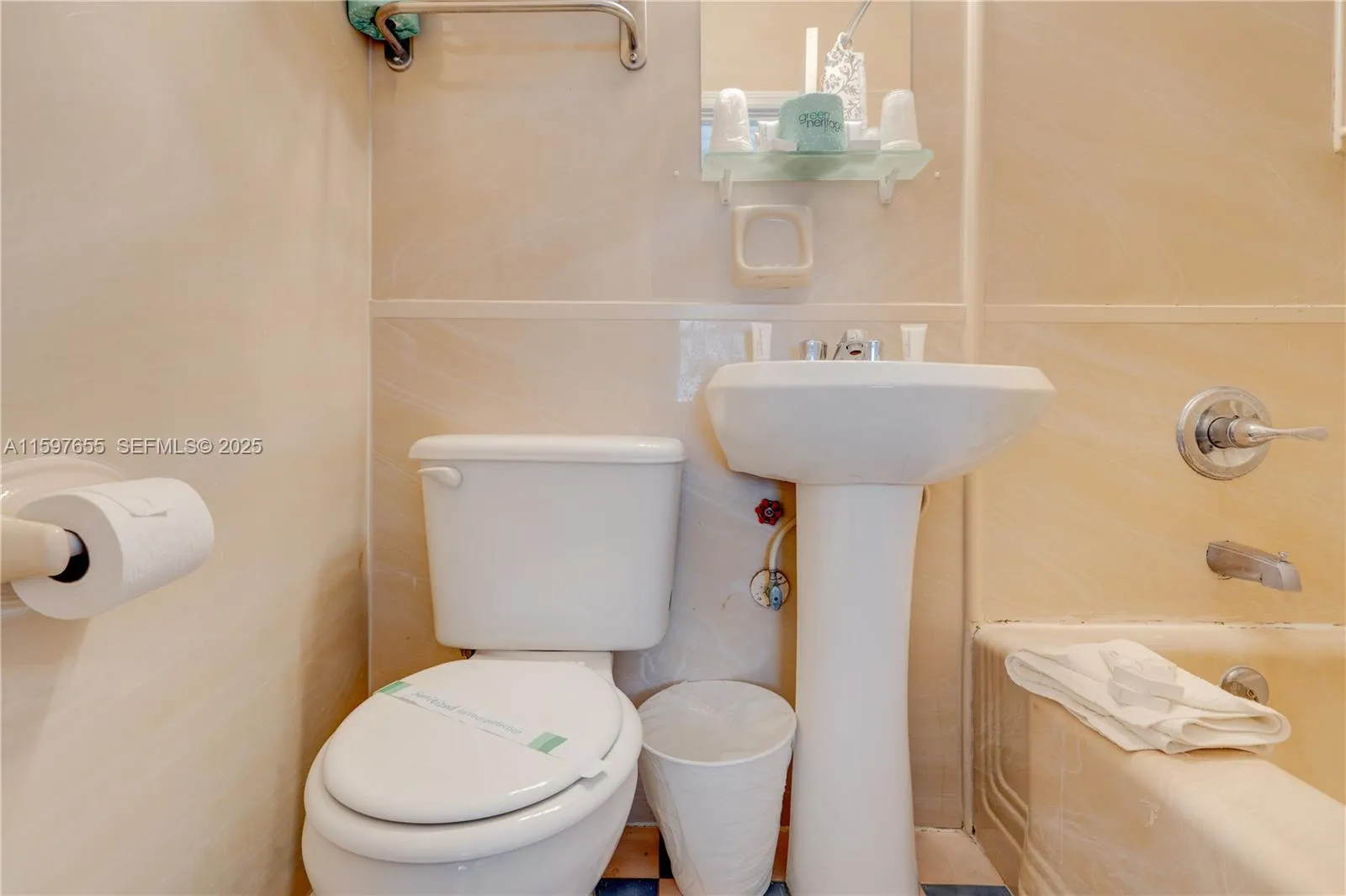 1680 E James Ave, Miami Beach, Florida 33139, Miami Beach, Florida 33139, ,Commercial Sale,For Sale,1680 E James Ave, Miami Beach, Florida 33139,A11597655