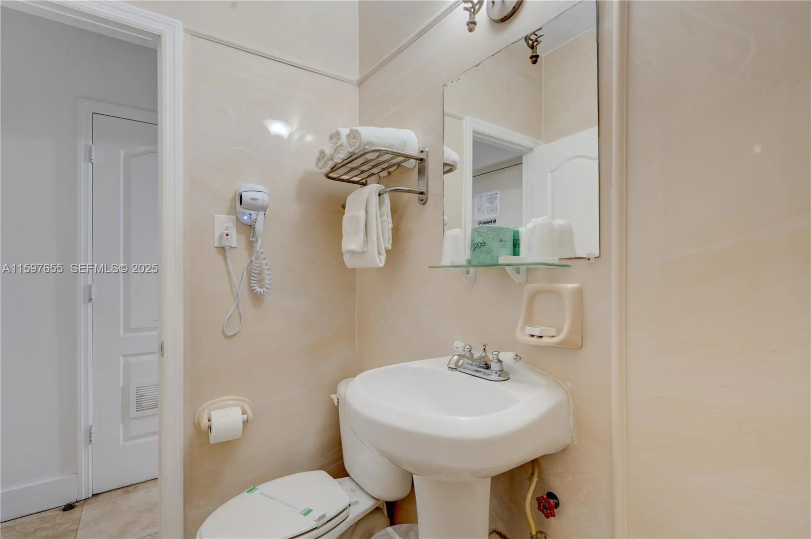 1680 E James Ave, Miami Beach, Florida 33139, Miami Beach, Florida 33139, ,Commercial Sale,For Sale,1680 E James Ave, Miami Beach, Florida 33139,A11597655