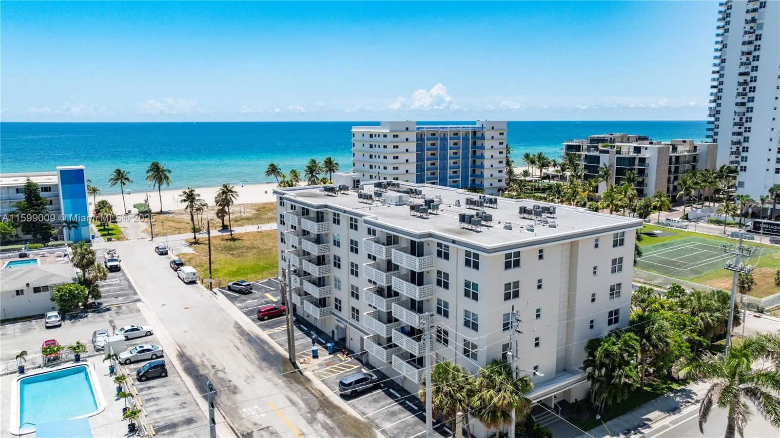 1901 S Ocean Dr 207, Hollywood, Florida 33019, Hollywood, Florida 33019, 1 Bedroom Bedrooms, ,1 BathroomBathrooms,Residential,For Sale,1901 S Ocean Dr 207, Hollywood, Florida 33019,A11599009