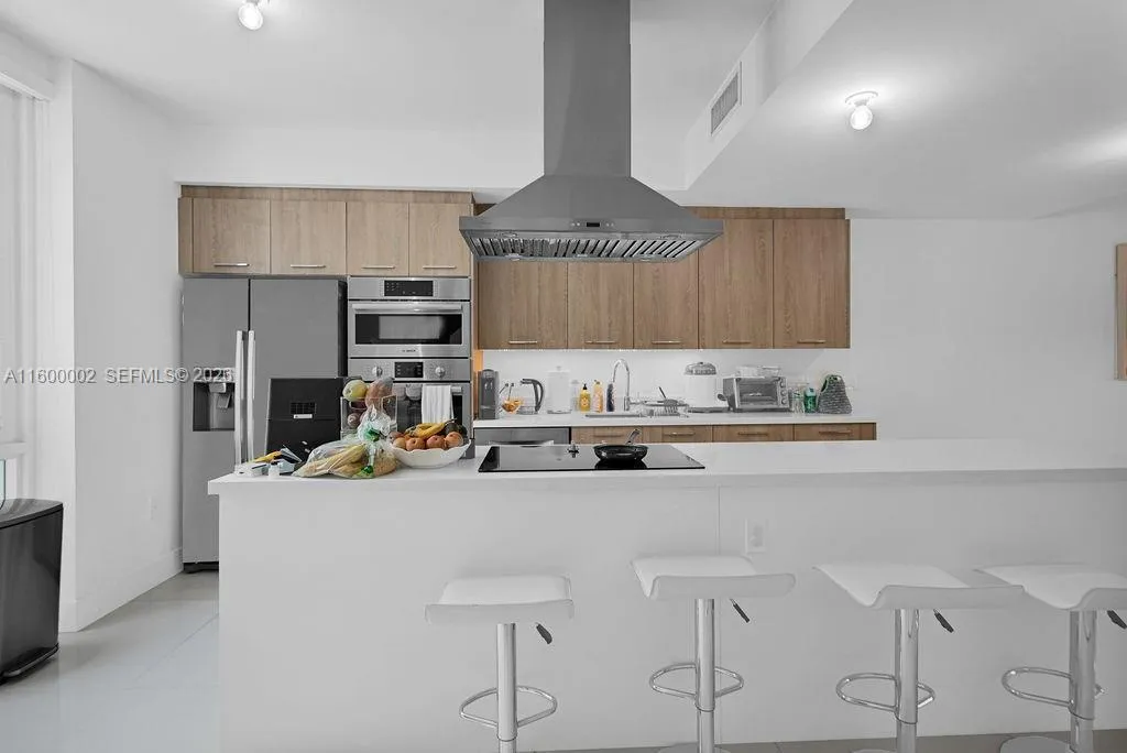 1000 99th St 14, Bay Harbor Islands, Florida 33154, Bay Harbor Islands, Florida 33154, 4 Bedrooms Bedrooms, ,4 BathroomsBathrooms,Residential,For Sale,1000 99th St 14, Bay Harbor Islands, Florida 33154,A11600002