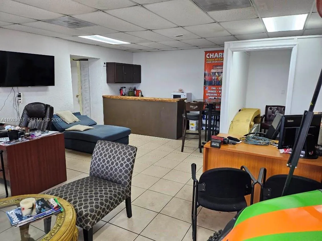 4010 E 8th Ave, Hialeah, Florida 33013, Hialeah, Florida 33013, ,Commercial Sale,For Sale,4010 E 8th Ave, Hialeah, Florida 33013,A11603607