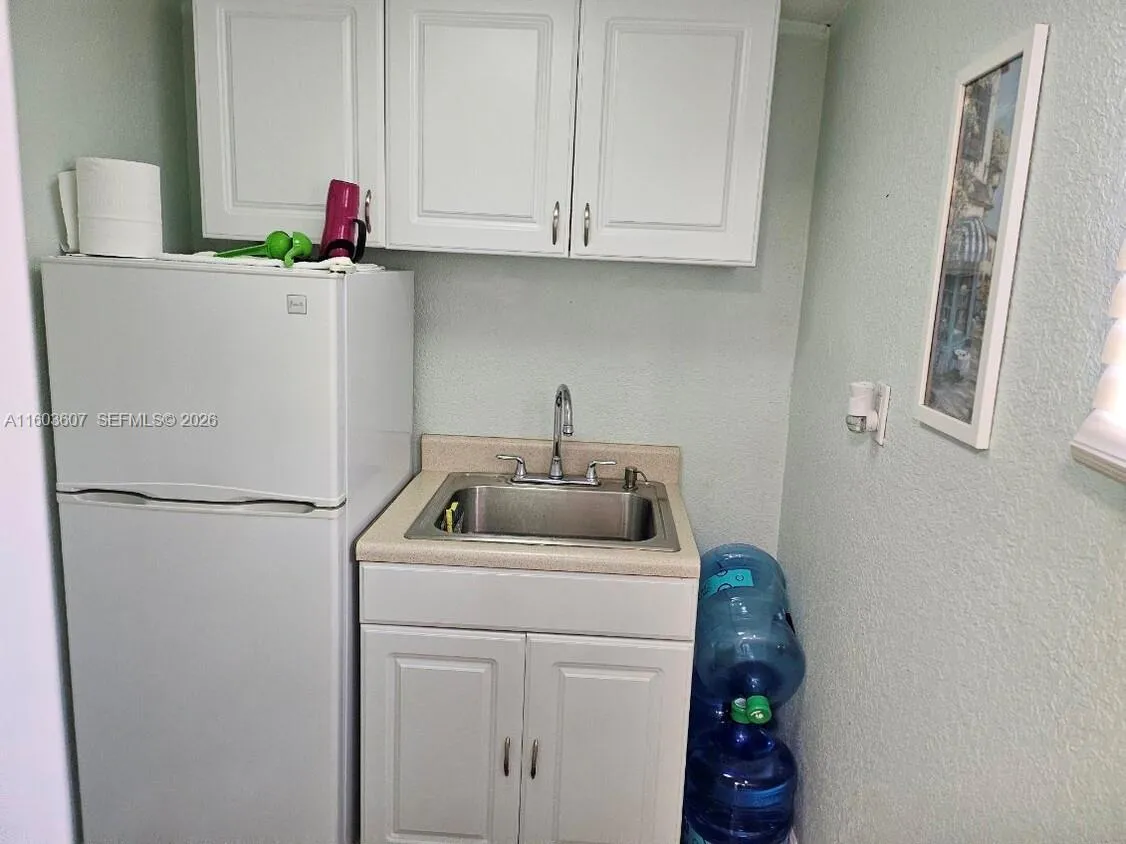 4010 E 8th Ave, Hialeah, Florida 33013, Hialeah, Florida 33013, ,Commercial Sale,For Sale,4010 E 8th Ave, Hialeah, Florida 33013,A11603607