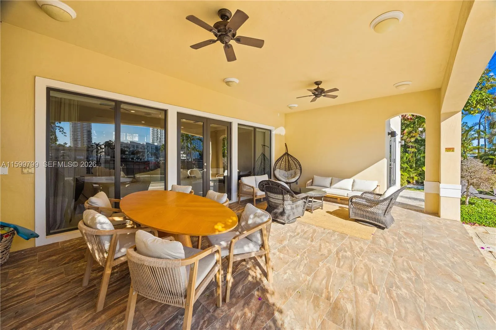 Hallandale Beach, Florida 33009, Hallandale Beach, Florida 33009, 5 Bedrooms Bedrooms, ,5 BathroomsBathrooms,Residential Lease,For Rent, Hallandale Beach, Florida 33009,A11599799