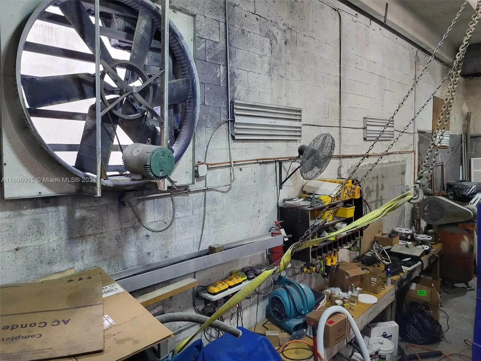 2157 Nw 23rd Ave, Miami, Florida 33142, Miami, Florida 33142, ,Commercial Sale,For Sale,2157 Nw 23rd Ave, Miami, Florida 33142,A11606015