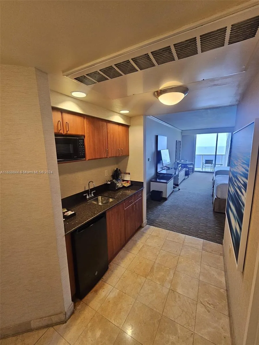 18001 Collins Ave 2610, Sunny Isles Beach, Florida, Sunny Isles Beach, Florida 33160, ,1 BathroomBathrooms,Residential,For Sale,18001 Collins Ave 2610, Sunny Isles Beach, Florida,A11608844