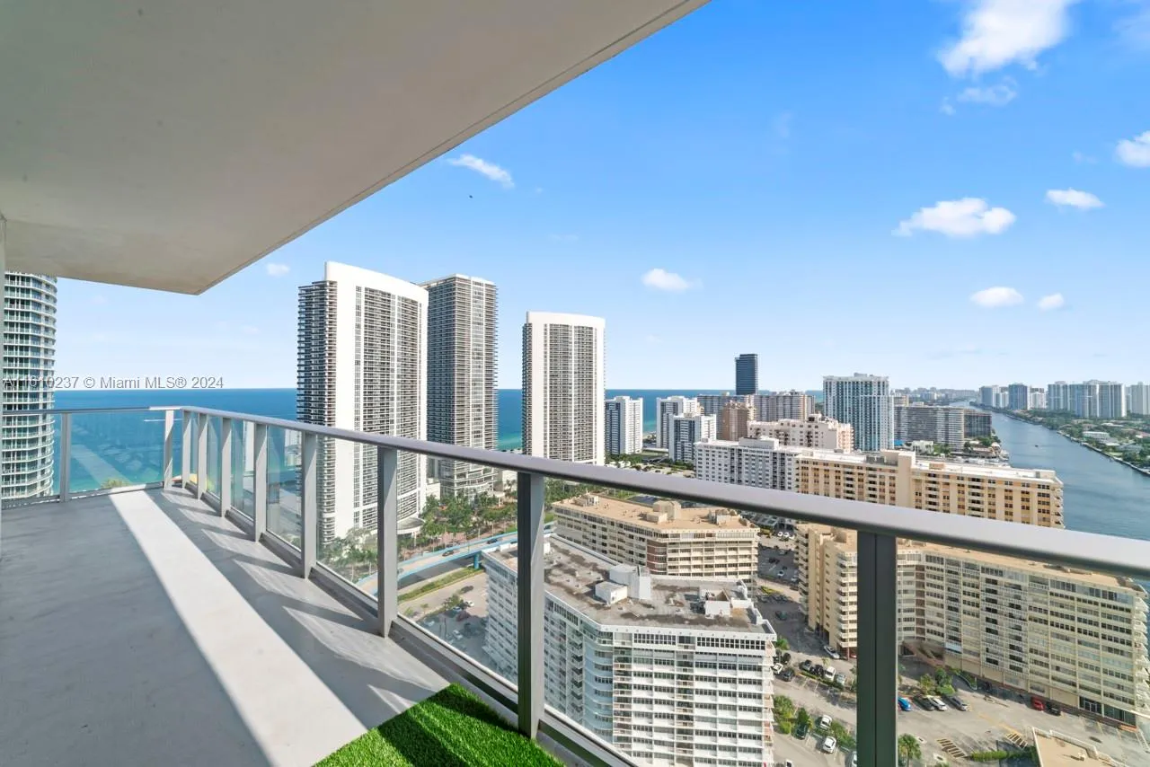 4010 S Ocean Dr R2409, Hollywood, Florida 33019, Hollywood, Florida 33019, 2 Bedrooms Bedrooms, ,2 BathroomsBathrooms,Residential,For Sale,4010 S Ocean Dr R2409, Hollywood, Florida 33019,A11610237
