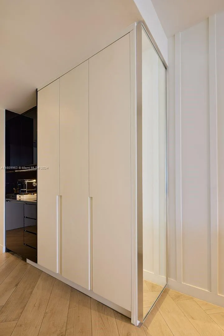 2201 Collins Ave 1718, Miami Beach, Florida 33139, Miami Beach, Florida 33139, ,1 BathroomBathrooms,Residential,For Sale,2201 Collins Ave 1718, Miami Beach, Florida 33139,A11609963