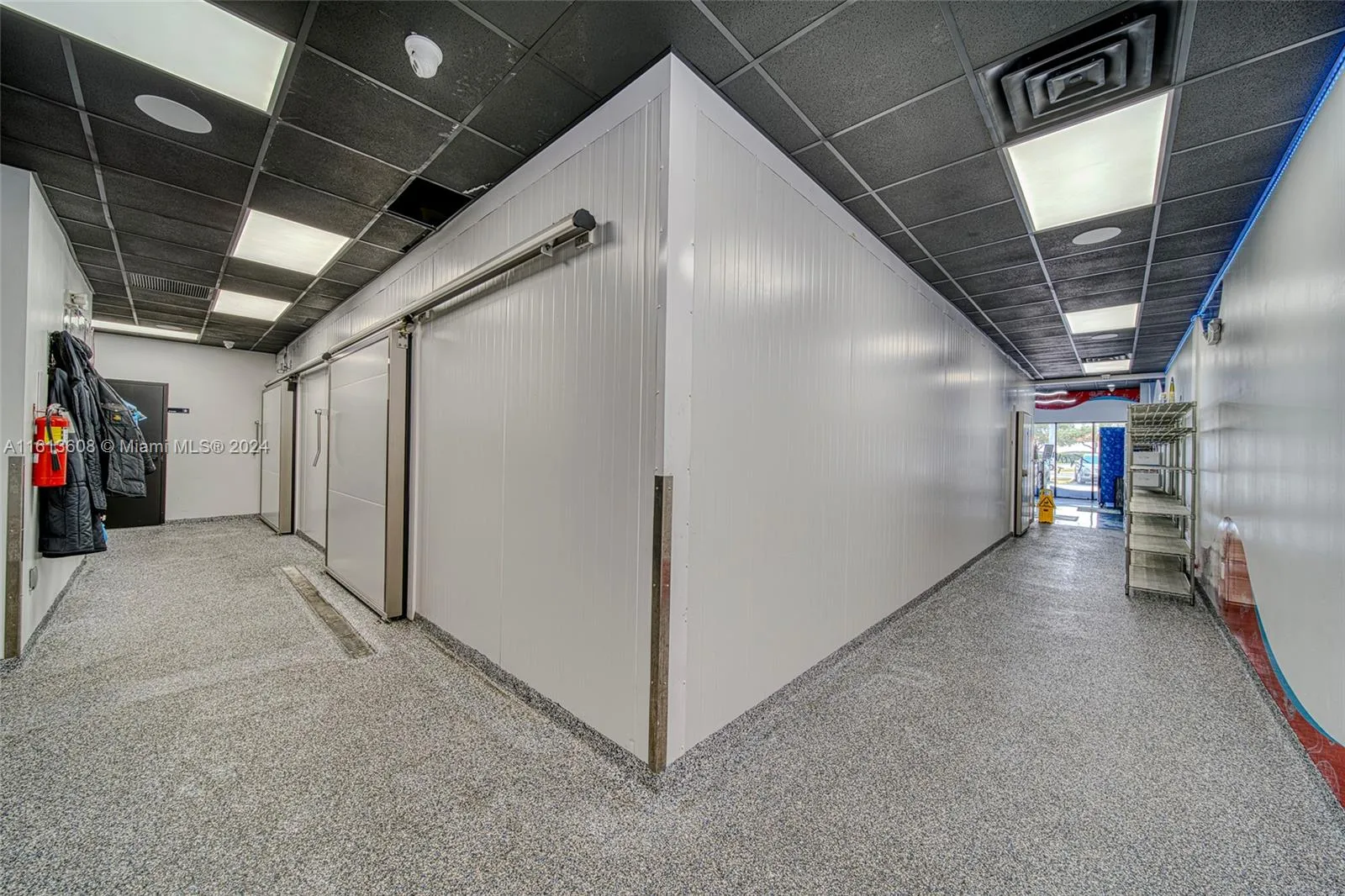 Top Of The Line Fish & Seafood Market With Dis, Miami, Florida 33186, ,Business Opportunity,For Sale,Top Of The Line Fish & Seafood Market With Dis,A11613608