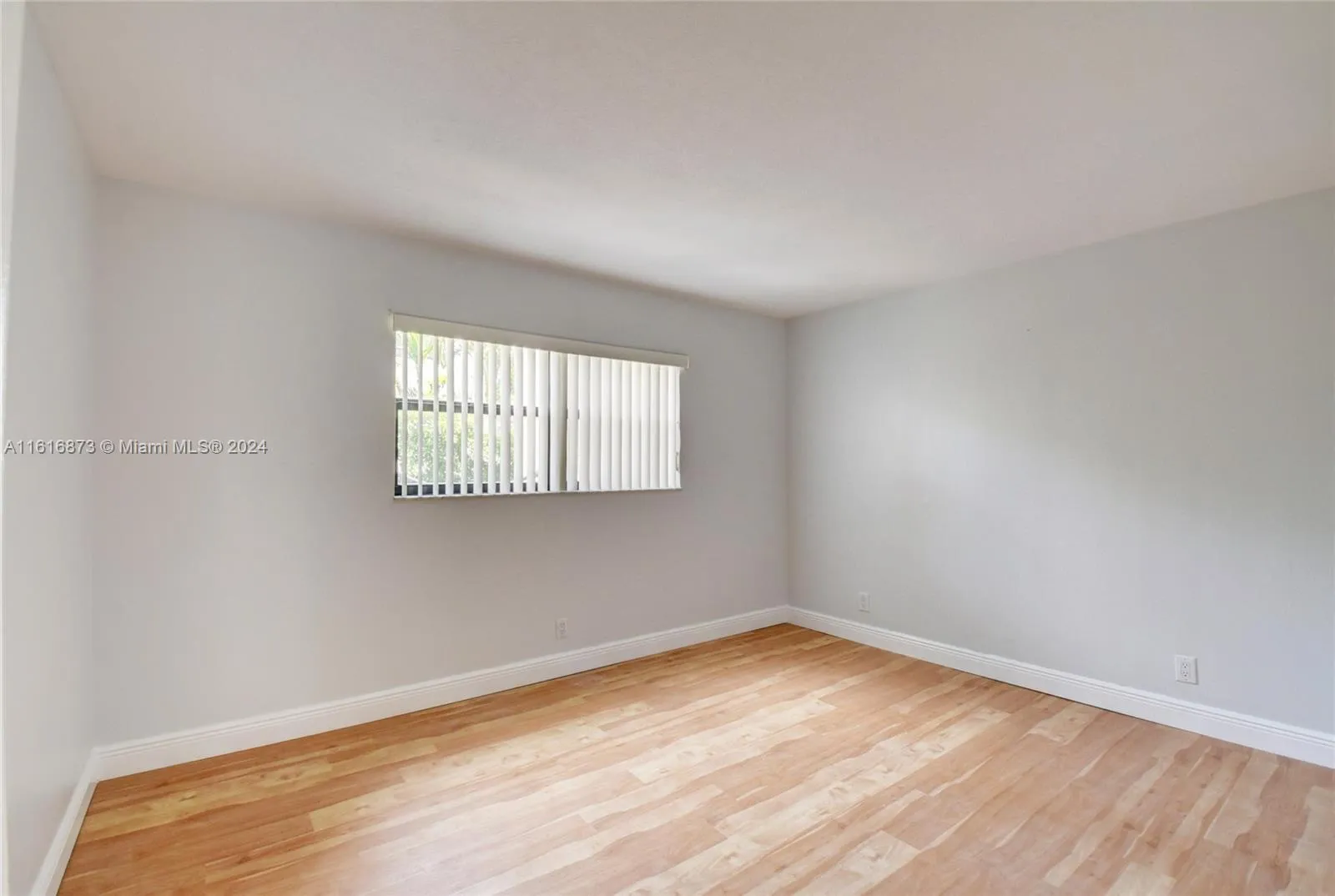 520 Orton Ave 201, 204, 403, Fort Lauderdale, Florida 33304, ,Commercial Sale,For Sale,520 Orton Ave 201, 204, 403,A11616873