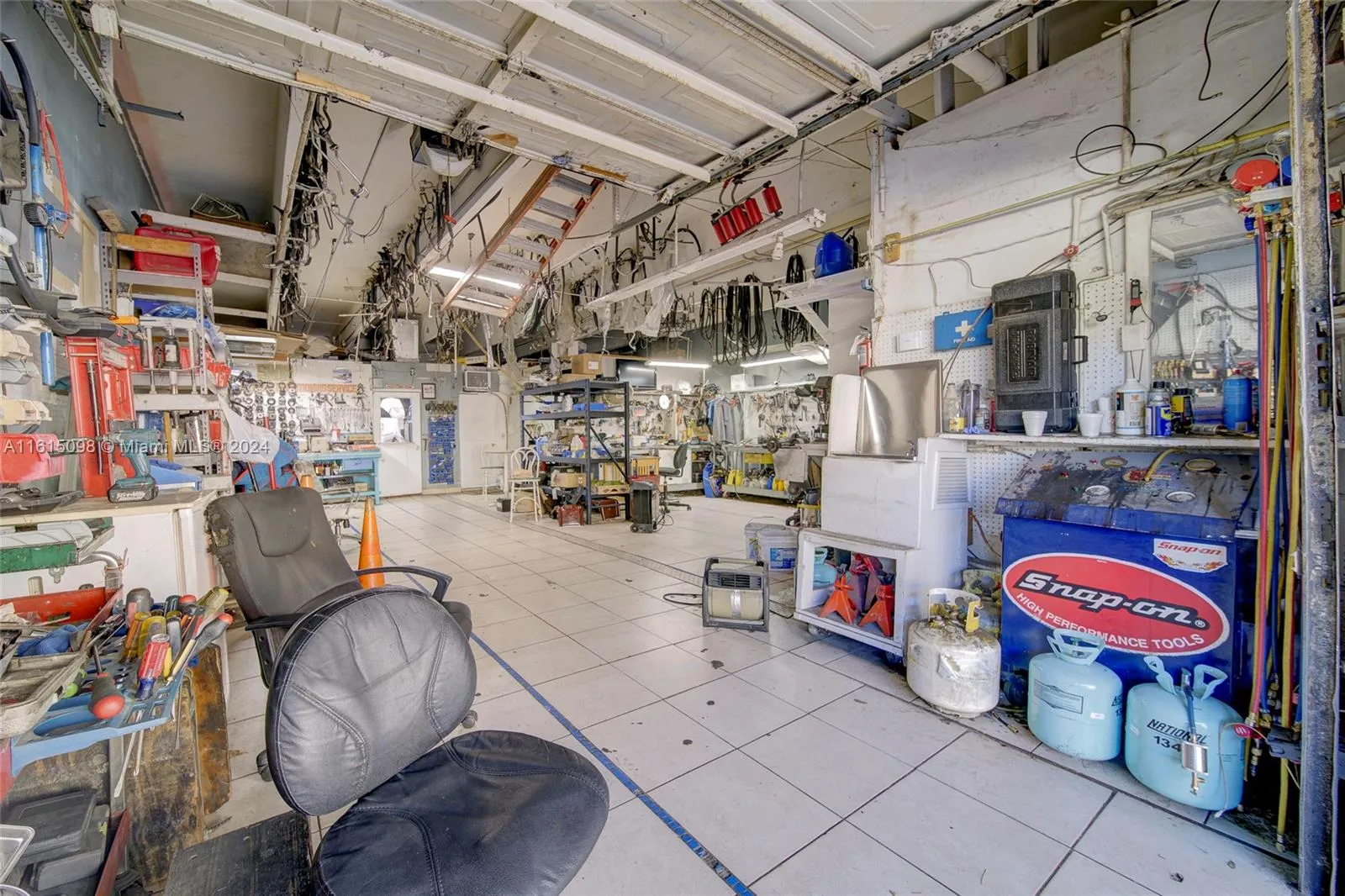 Established Automotive Ac Repair Business In Miami, Miami, Florida 33174, ,Business Opportunity,For Sale,Established Automotive Ac Repair Business In Miami,A11615098